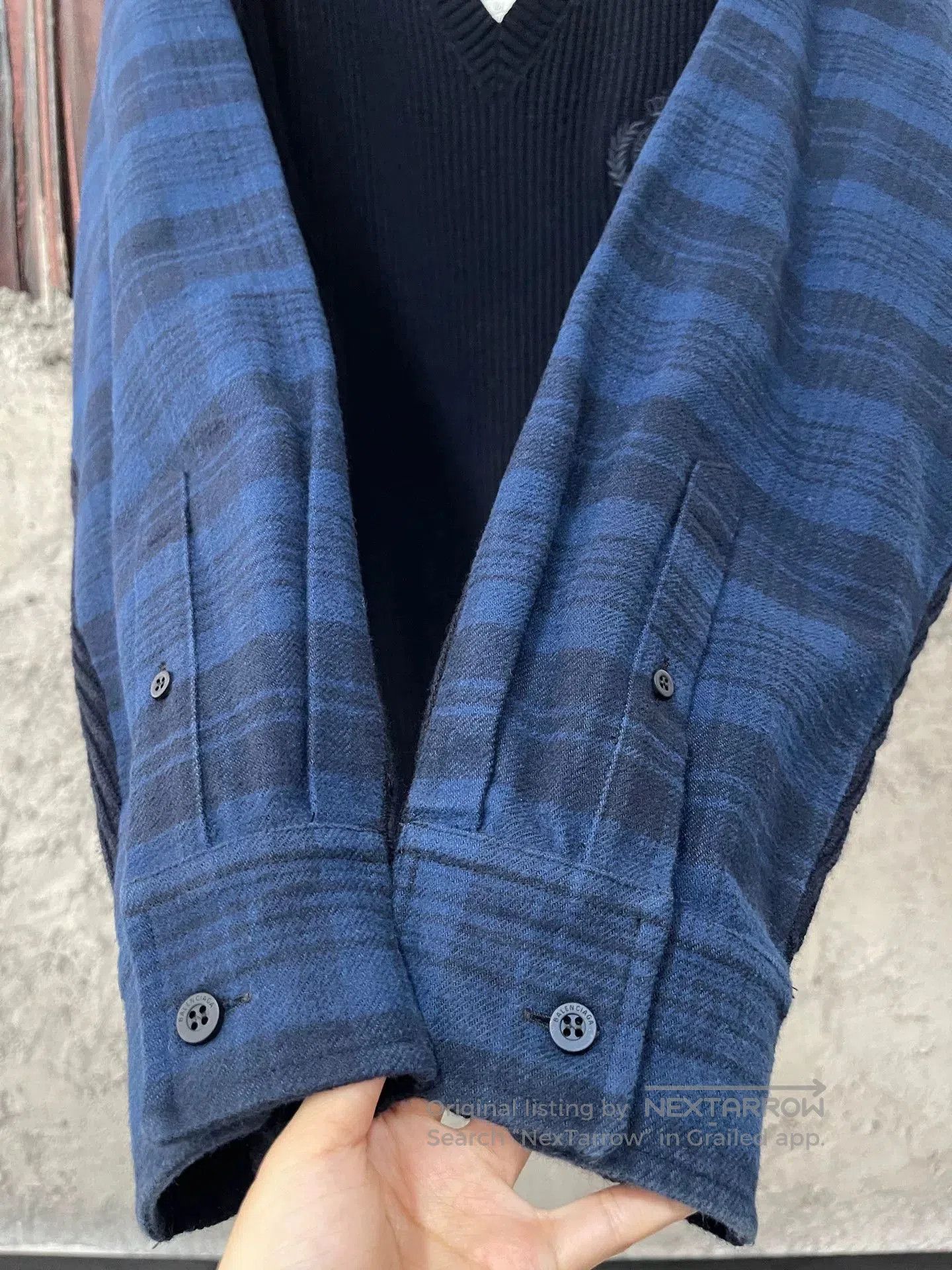 Balenciaga balenciaga plaid knit sweater with wheat patch. Size US XS / EU 42 / 0 - 6 Thumbnail