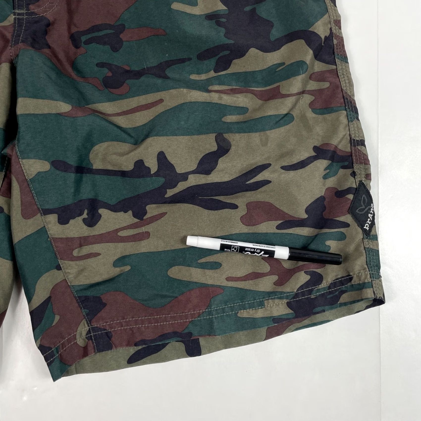Prana prAna Shorts Mens L Green Swim Men Large Trunks Board Beach Surfing Camouflage Outdoors Size US 33 - 4 Thumbnail