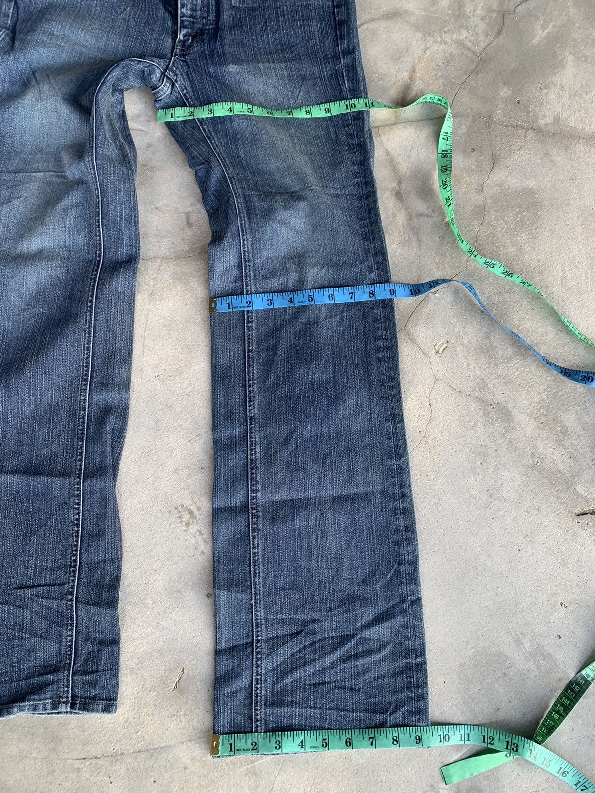 Japanese Brand Flare concept creative jeans. Size US 32 / EU 48 - 3 Thumbnail