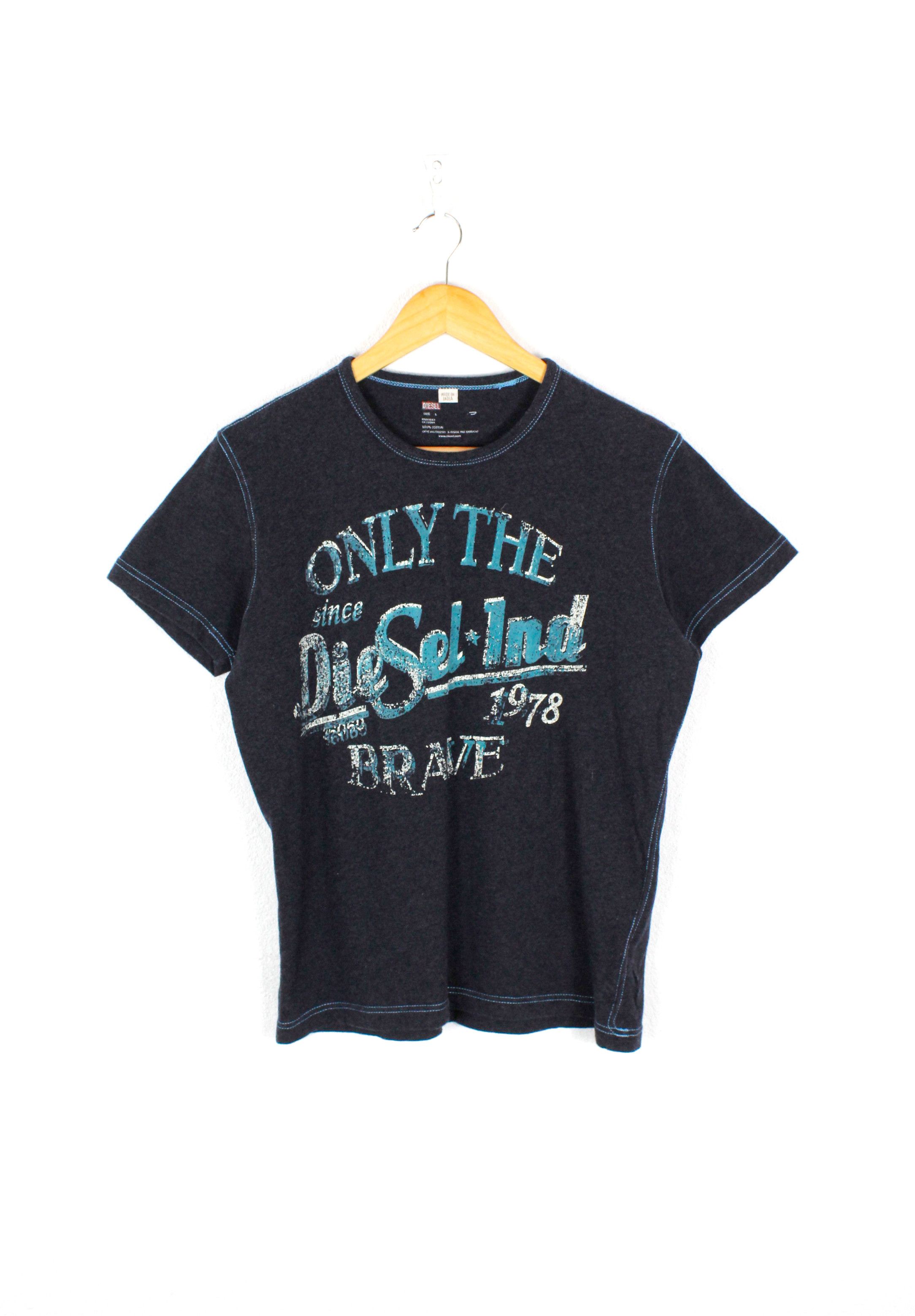 Diesel × Vintage Vintage Diesel Y2K Only The Brave Graphic Tee Tshirt 00s Size US S / EU 44-46 / 1 - 1 Thumbnail