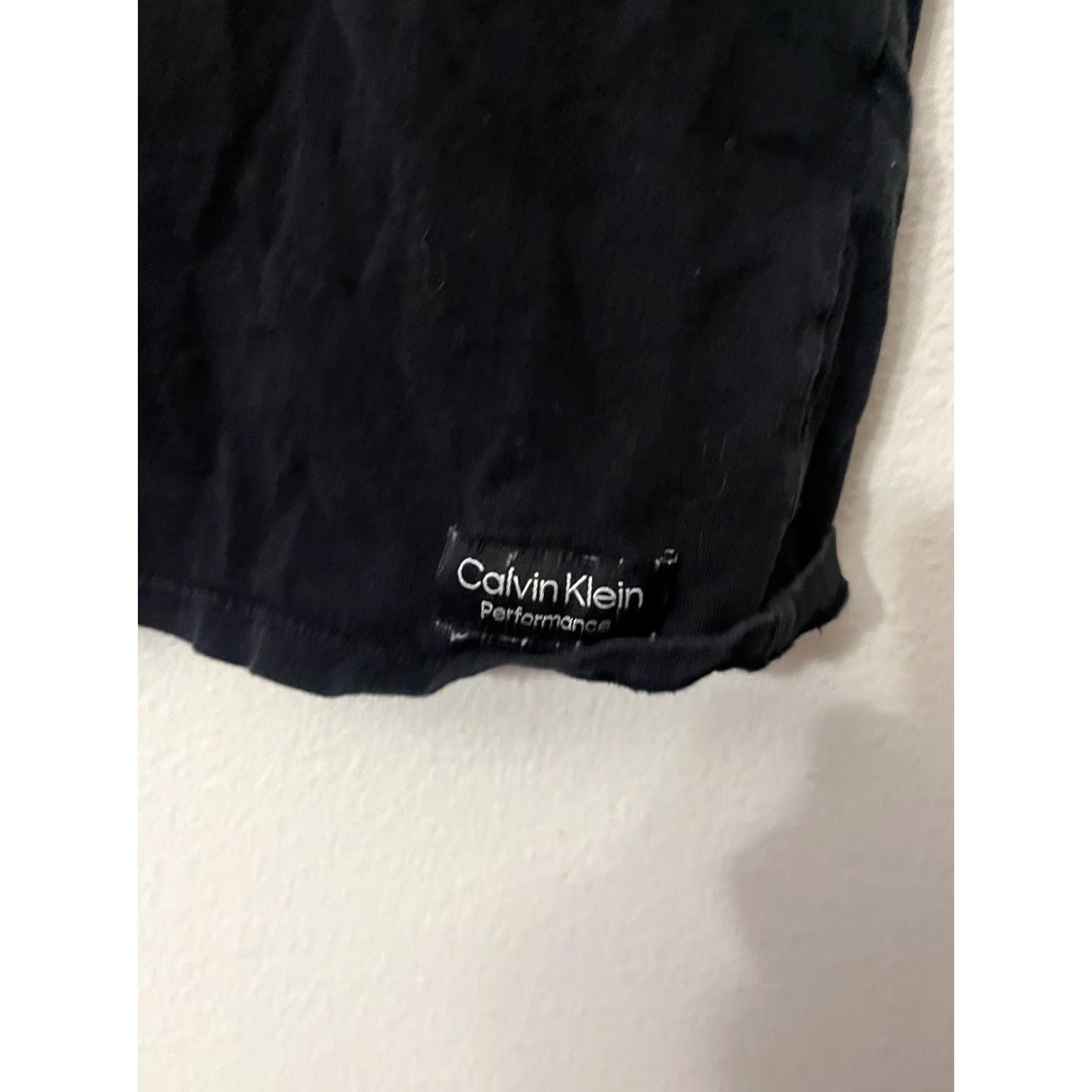 Calvin Klein Calvin Klein T-Shirt Womens Small Black Short-Sleeve Crew Neck Cotton Activewear Size S / US 4 / IT 40 - 4 Thumbnail