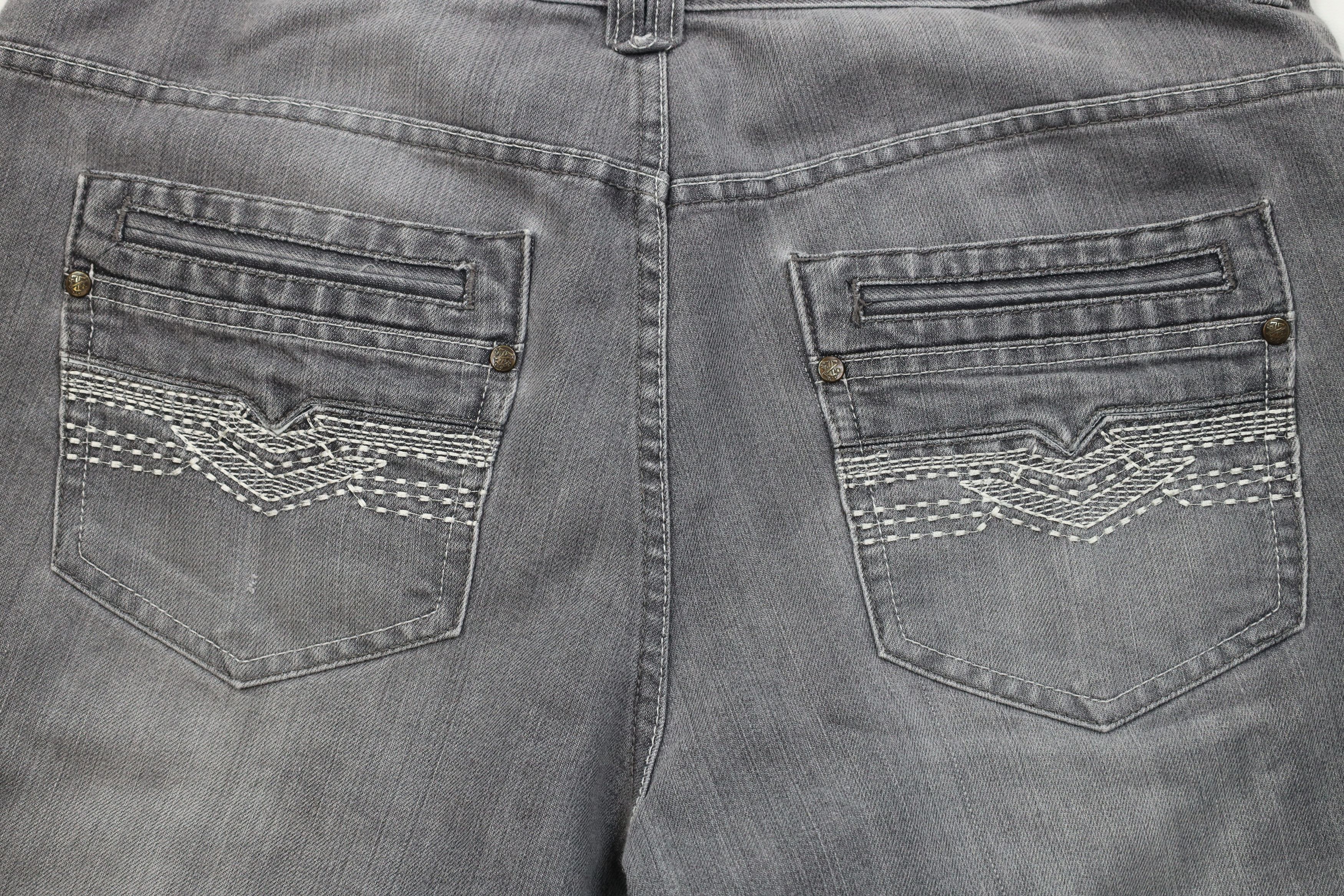 Vintage Vintage 90s Y2K Streetwear Baggy Fit Denim Jean Shorts Gray Size US 36 / EU 52 - 11 Thumbnail
