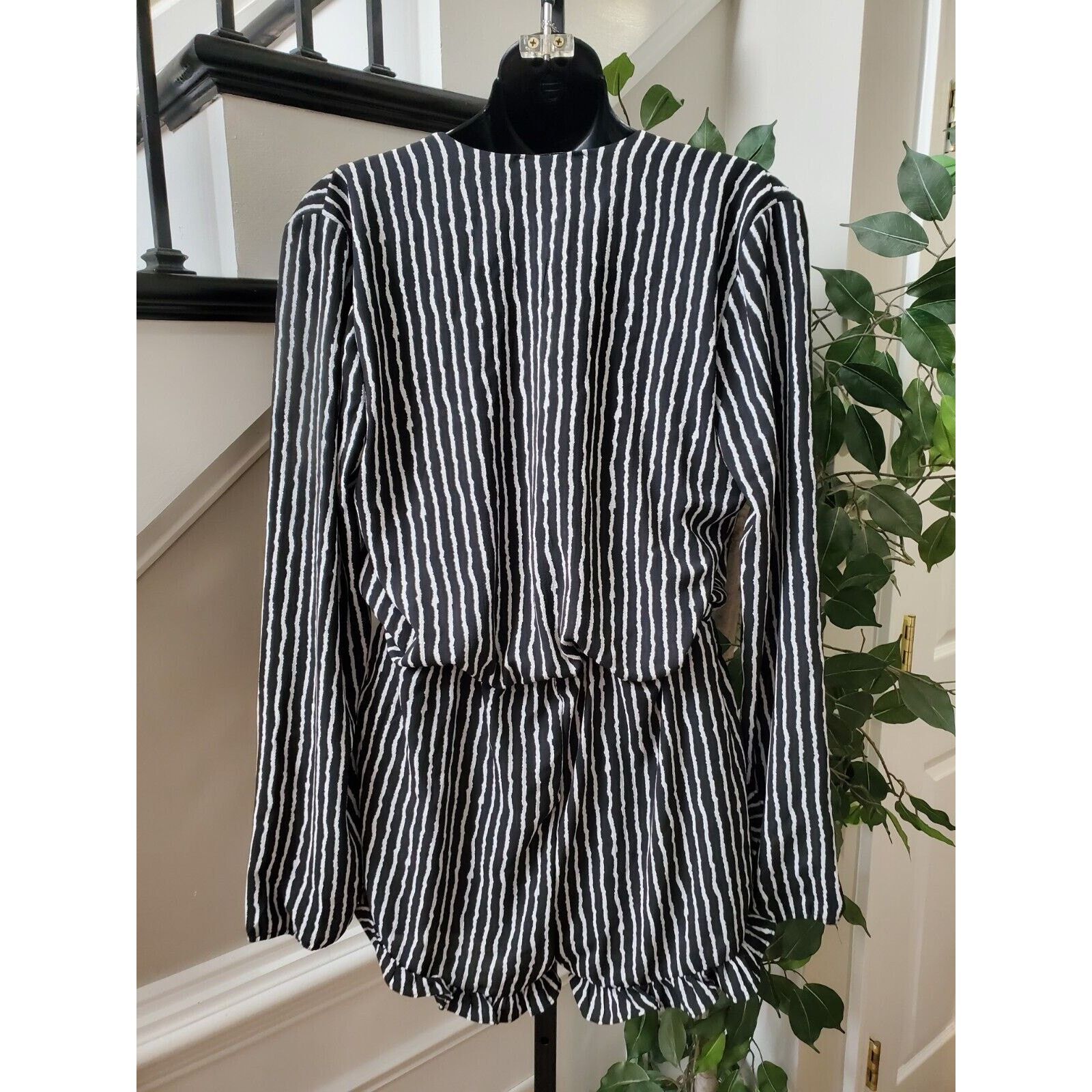 Other Papaya Striped Polyester Ruffle Long Sleeve Romper Size M Size M / US 6-8 / IT 42-44 - 5 Thumbnail