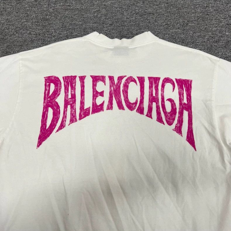 Balenciaga Balenciaga Graffiti Large Logo Short Sleeve T-Shirt 2502-Ne Size US M / EU 48-50 / 2 - 5 Thumbnail