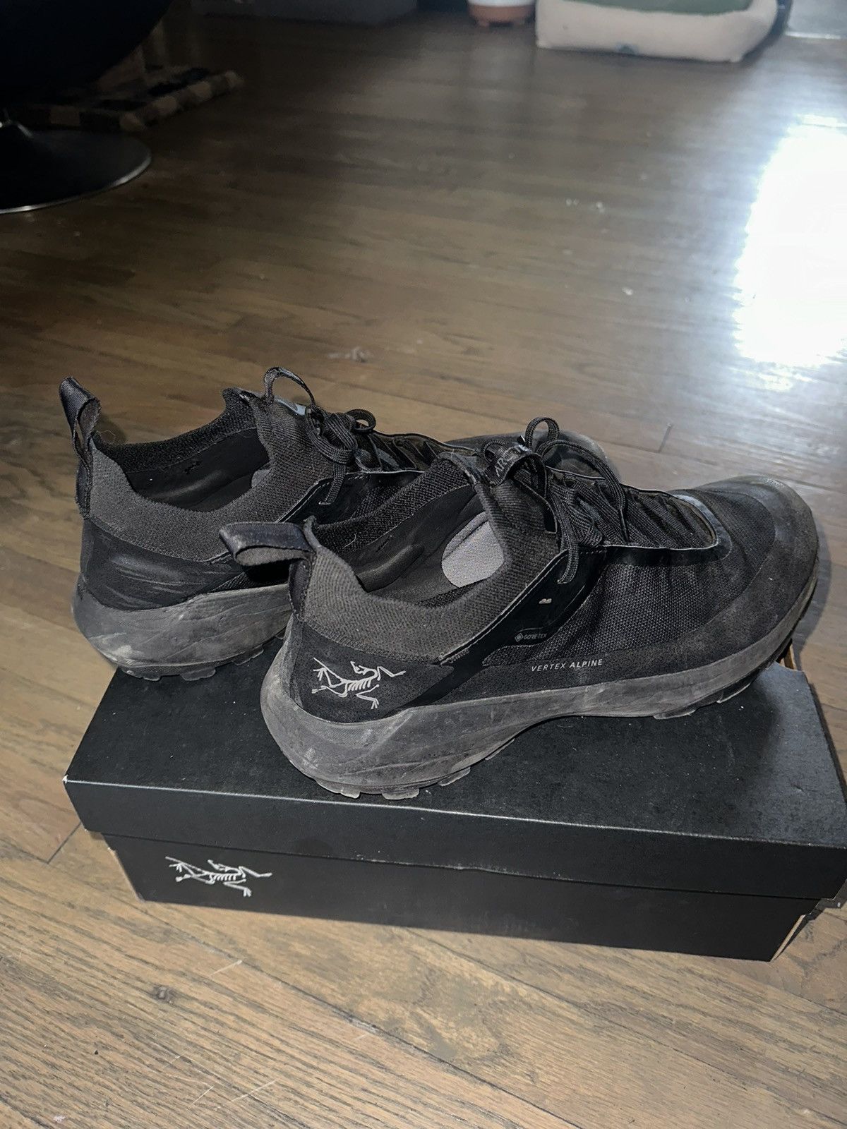 Arc'teryx Really nice hikers Size US 10.5 / EU 43-44 - 5 Thumbnail
