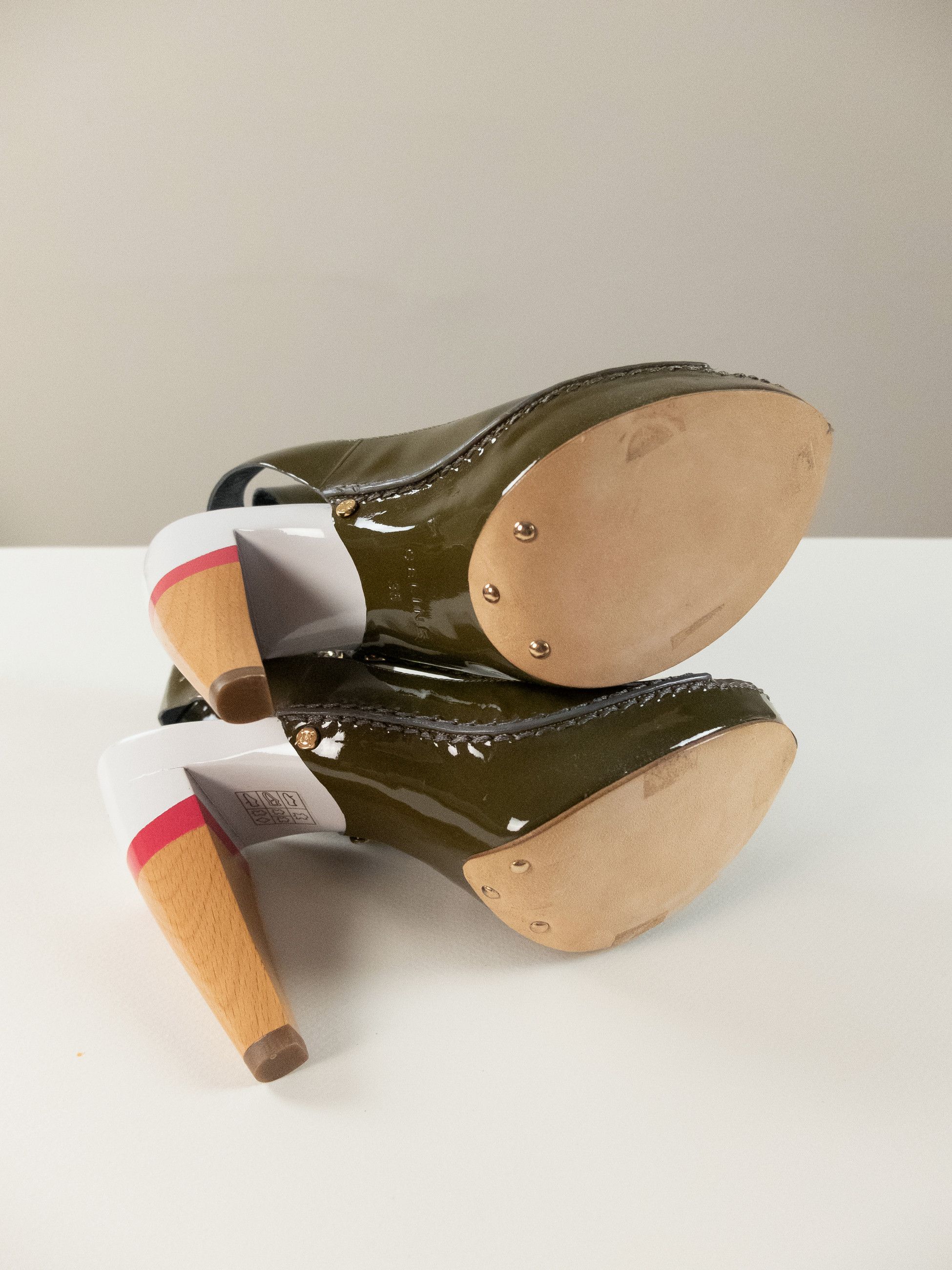 Celine CELINE vintage green patent leather patent slingback sandals Size US 6 / IT 36 - 9 Thumbnail