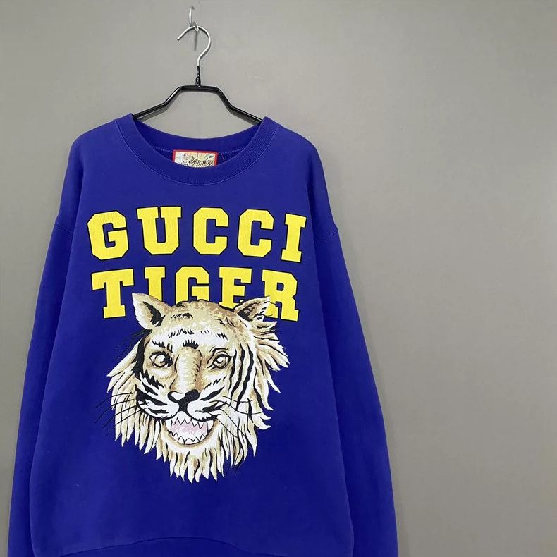 Gucci Gucci Tiger Print Sweatshirt in Blue - dmc Size US S / EU 44-46 / 1 - 1 Thumbnail