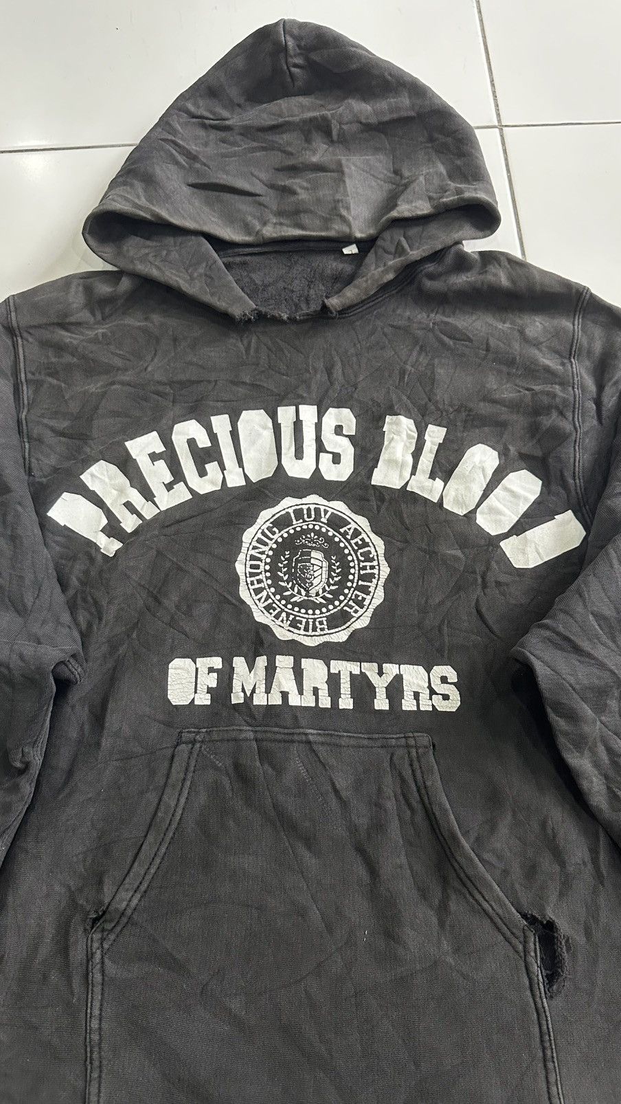 Other Precious blood of martyrs faded hoodie Size US L / EU 52-54 / 3 - 2 Thumbnail