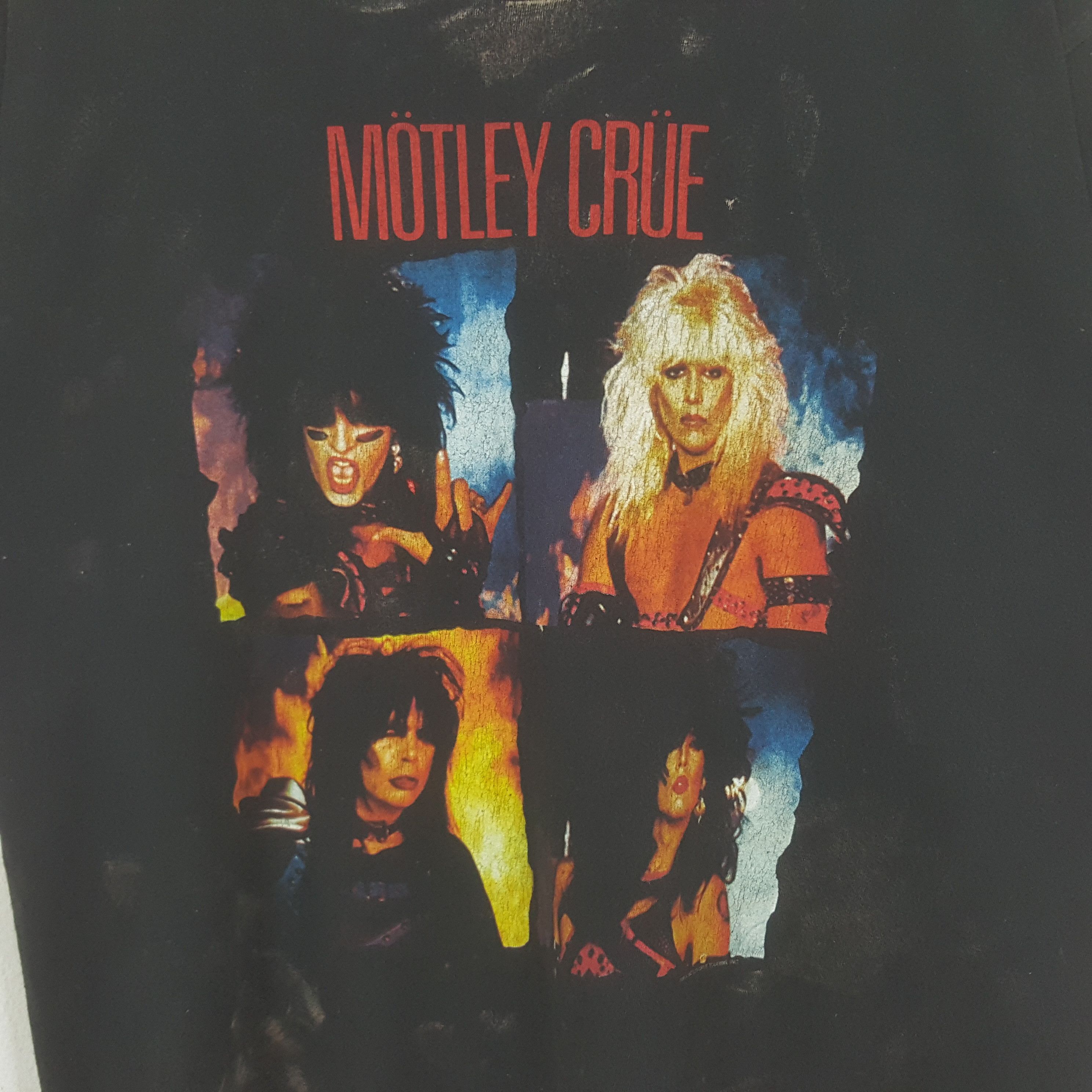 Band Tees × Vintage Vintage Motley Crue American Rock Band Tour Tshirt Size US XL / EU 56 / 4 - 2 Thumbnail
