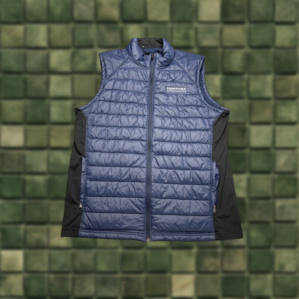 Under Armour Under Armour Puffer Vest Mens Large Blue Insulated Zip Logo Nylon Size US L / EU 52-54 / 3 - 1 Thumbnail