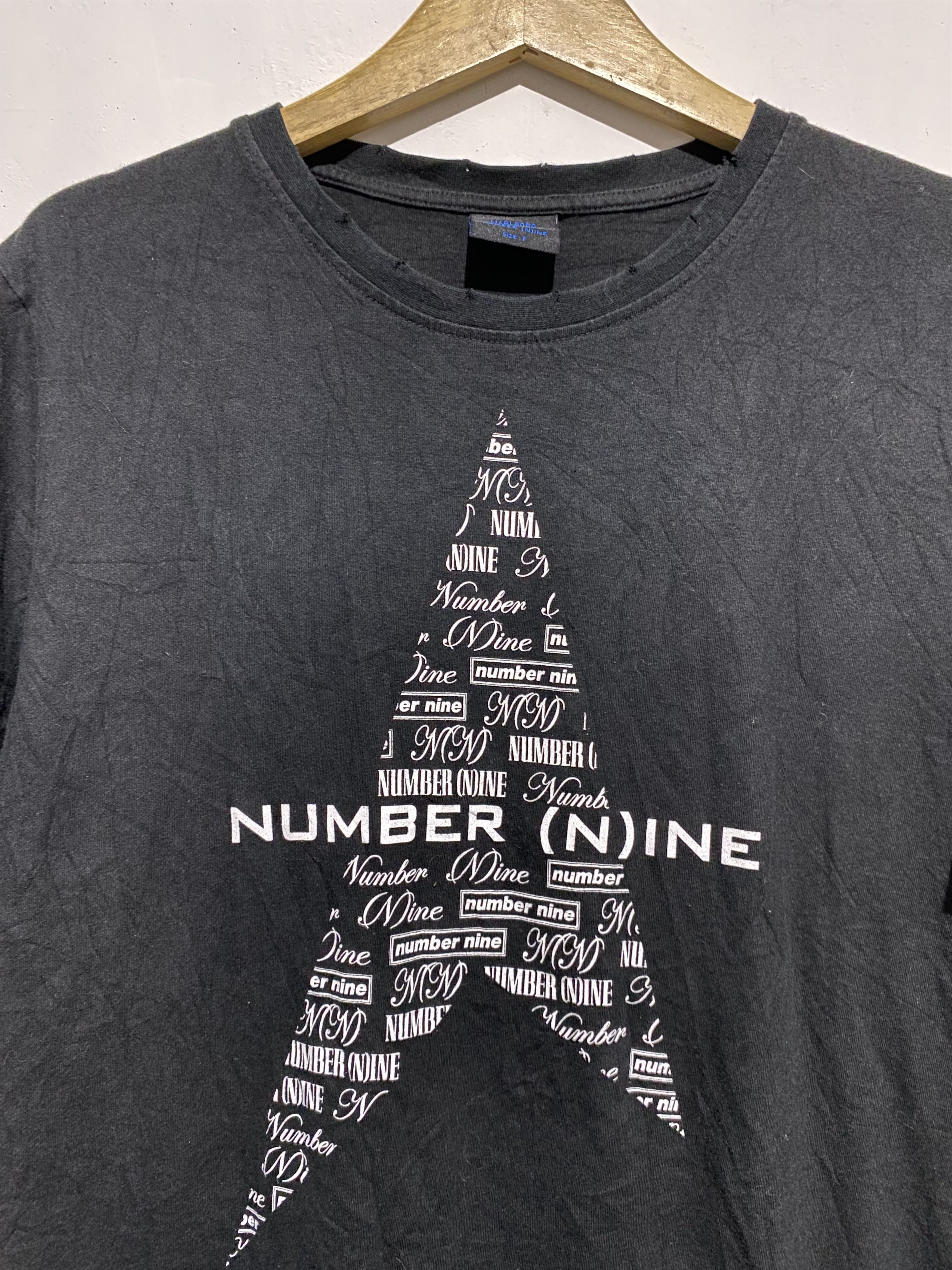 Number (N)ine Vintage Number (N)ine distressed star tshirts Size US M / EU 48-50 / 2 - 3 Thumbnail