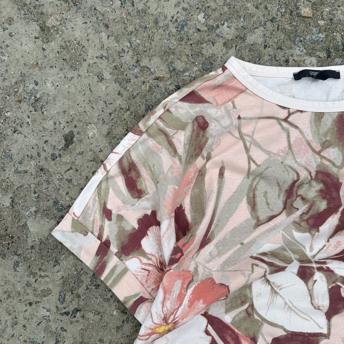 Other Vintage Women’s Espirit T-shirts Flowers Overprinted Size M Size M / US 6-8 / IT 42-44 - 3 Thumbnail
