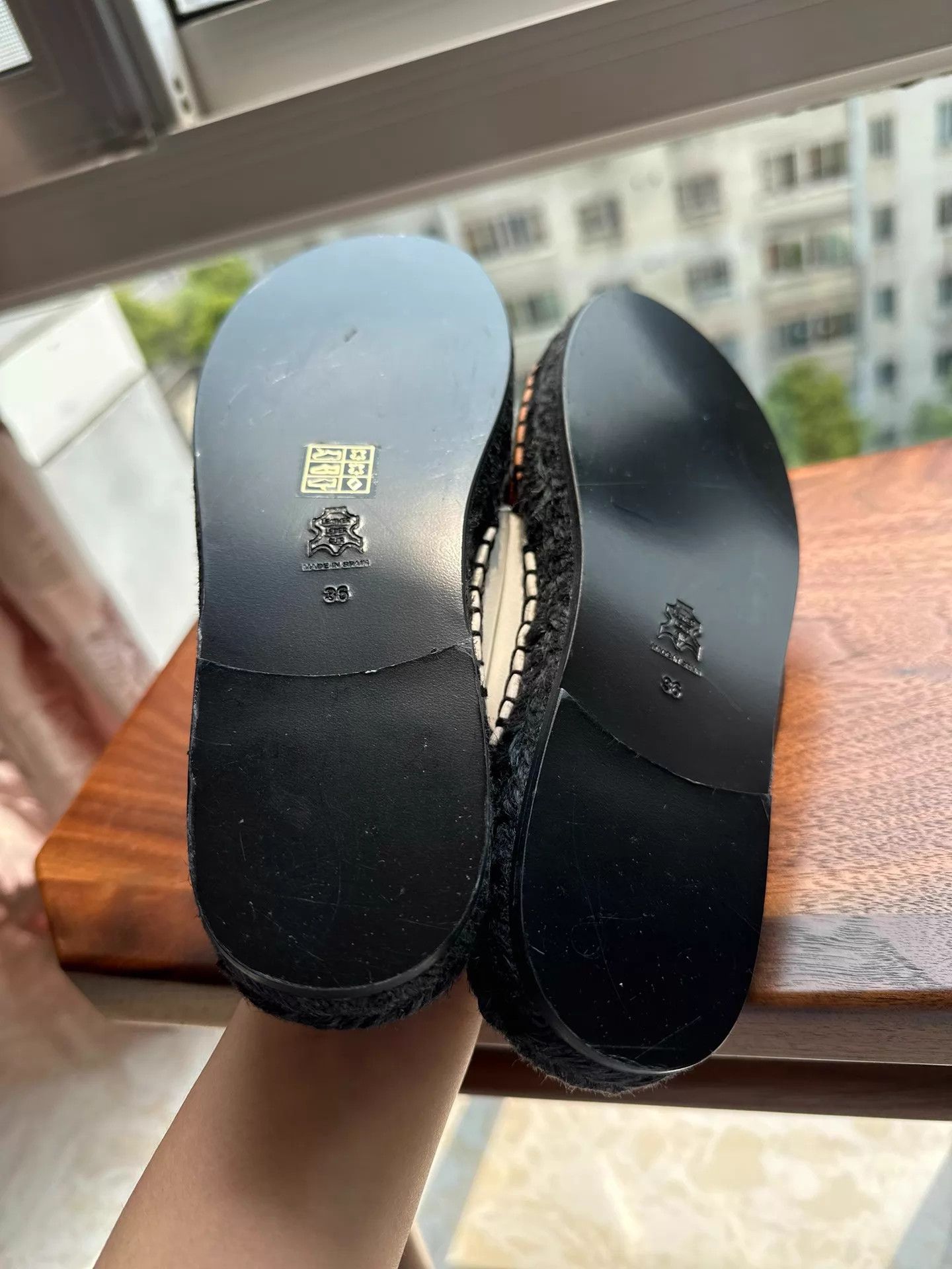 A.F. Vandevorst af vandevorst straw cross-strap leather 36 new slippers Size US 5.5 / IT 35.5 - 5 Thumbnail