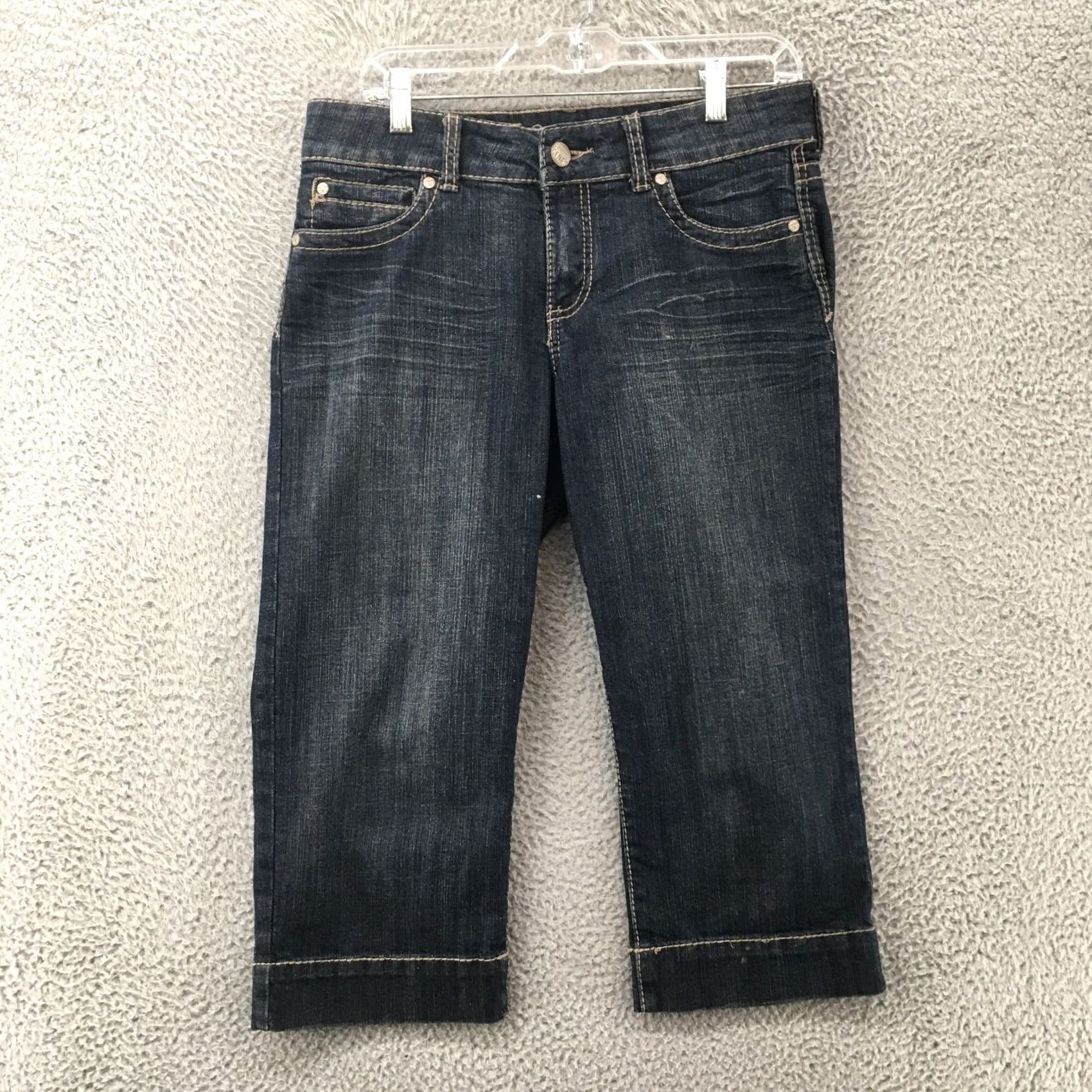 Denime Common Genes Capri Crop Jeans Womens 10 Blue Denim Zip Fly 5-Pocket Casual Jeans Mens Girls Womens Size 32" / US 10 / IT 46 - 2 Thumbnail