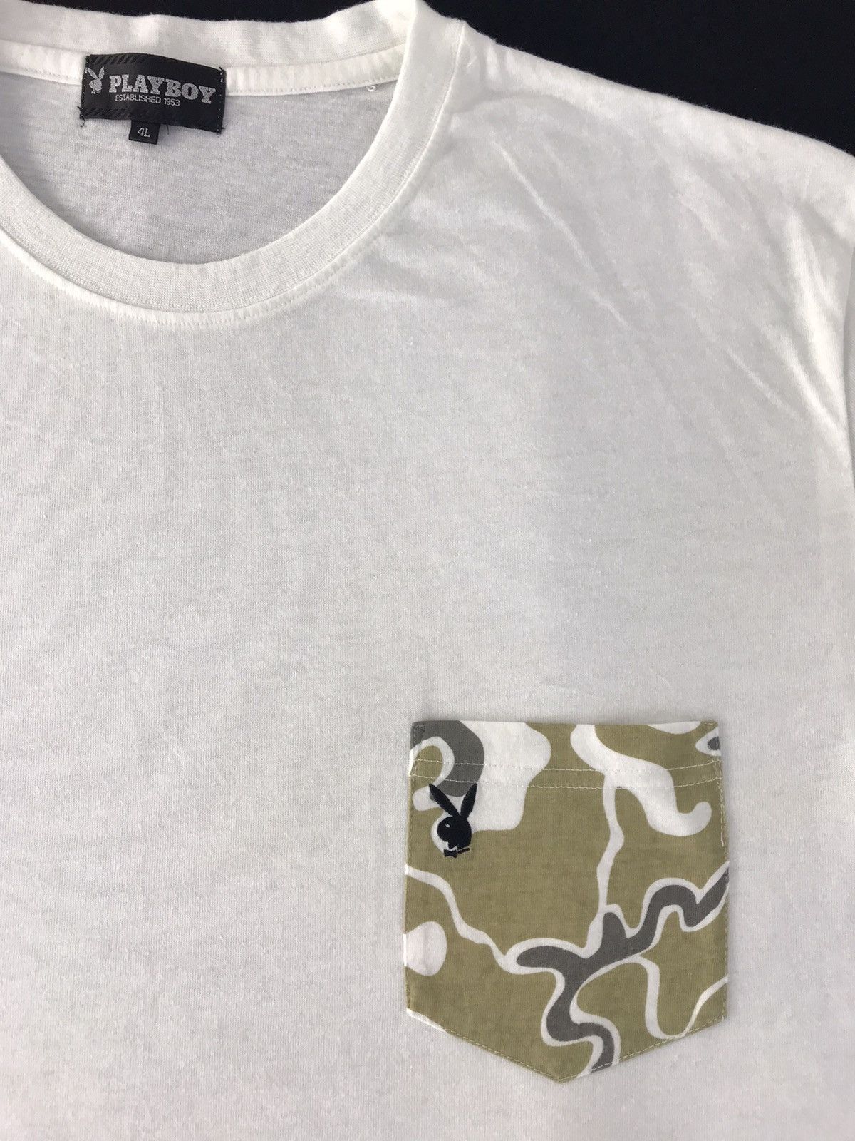 Playboy Playboy Camo Single Pocket Crewneck Printed Tee Size US XL / EU 56 / 4 - 4 Thumbnail