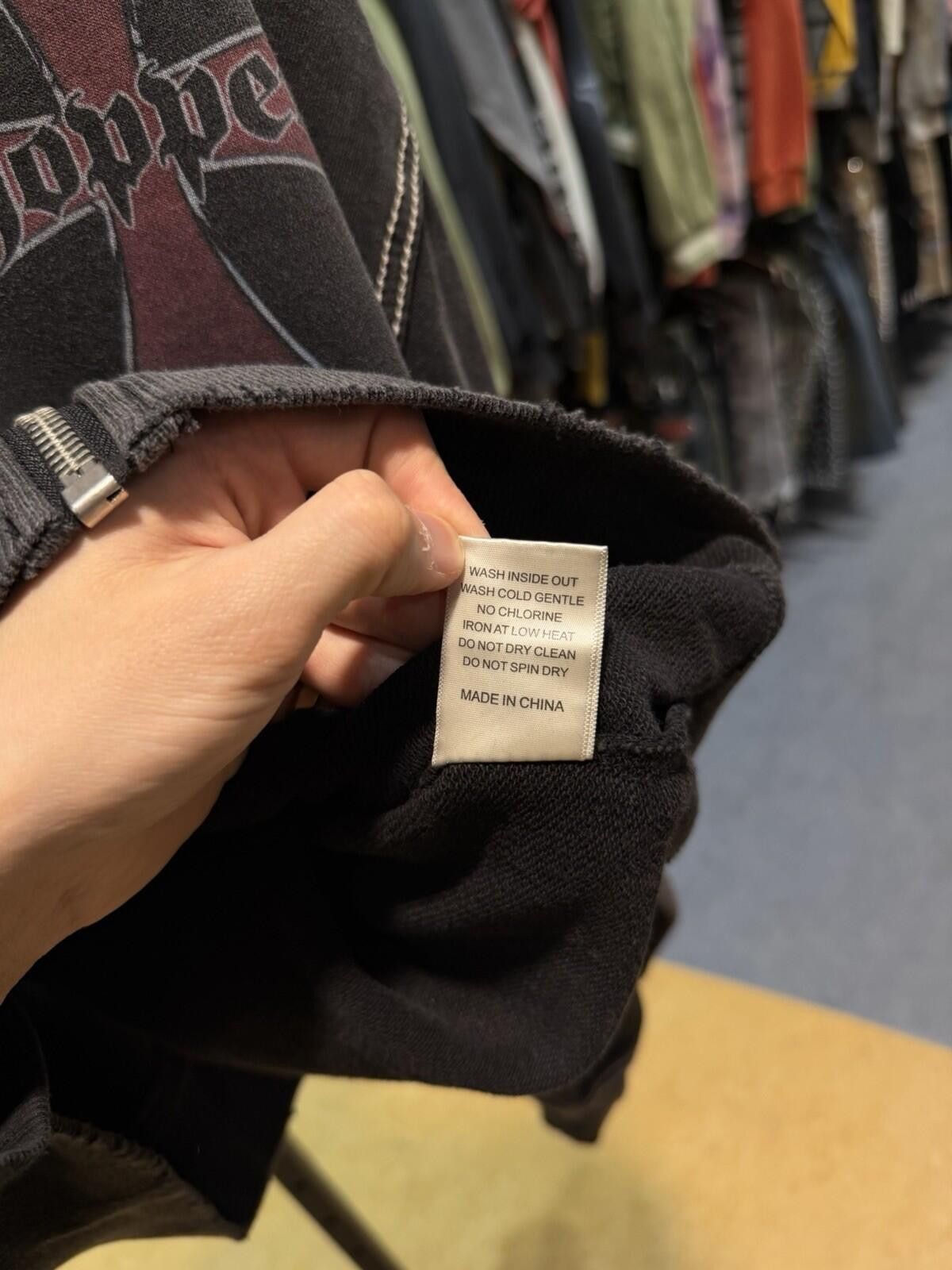 Vale M - Vale Zip Up Black Hoodie Authentic Valley Vale Forever Size US M / EU 48-50 / 2 - 11 Thumbnail