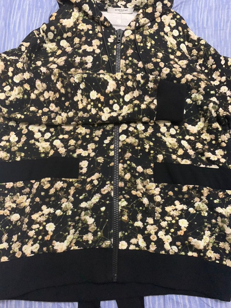 Givenchy Givenchy gvc Starry Floral Print Hooded Jacket Hoodie Size US M / EU 48-50 / 2 - 1 Thumbnail
