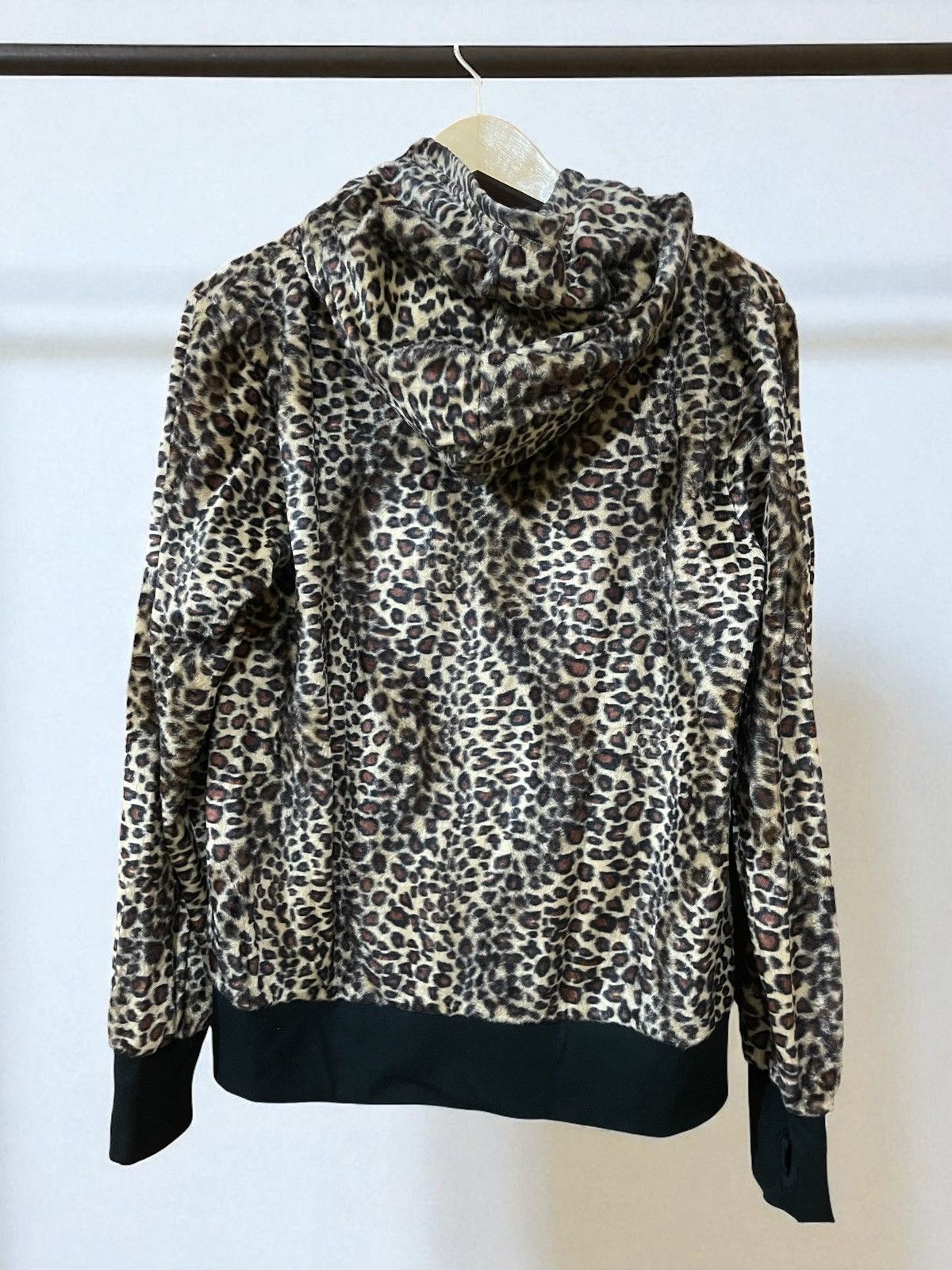 Japanese Brand VELVET LEOPARD ZIPP JACKET Size M / US 6-8 / IT 42-44 - 9 Thumbnail