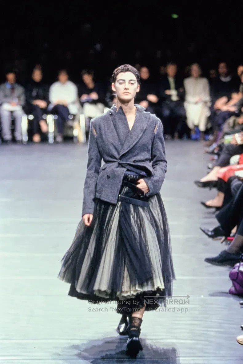 Comme des Garcons Comme Des Garcons size XS Tulle skirt, apron skirt, half s Size 24" / US 00 / IT 34 - 9 Thumbnail