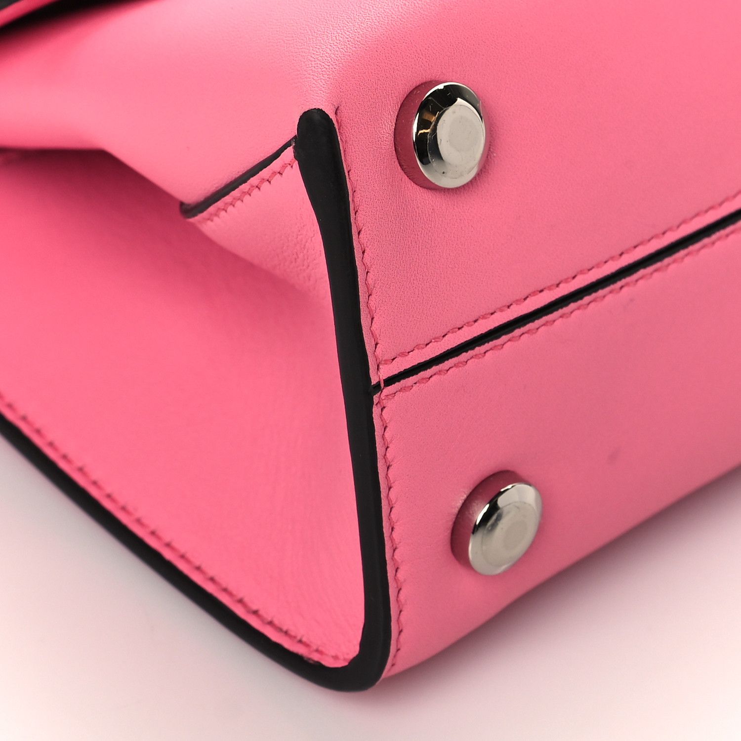 Salvatore Ferragamo o1s1rm0824 Size: OS / Calfskin Trifolio Shoulder Bag in Pink Size ONE SIZE - 7 Thumbnail