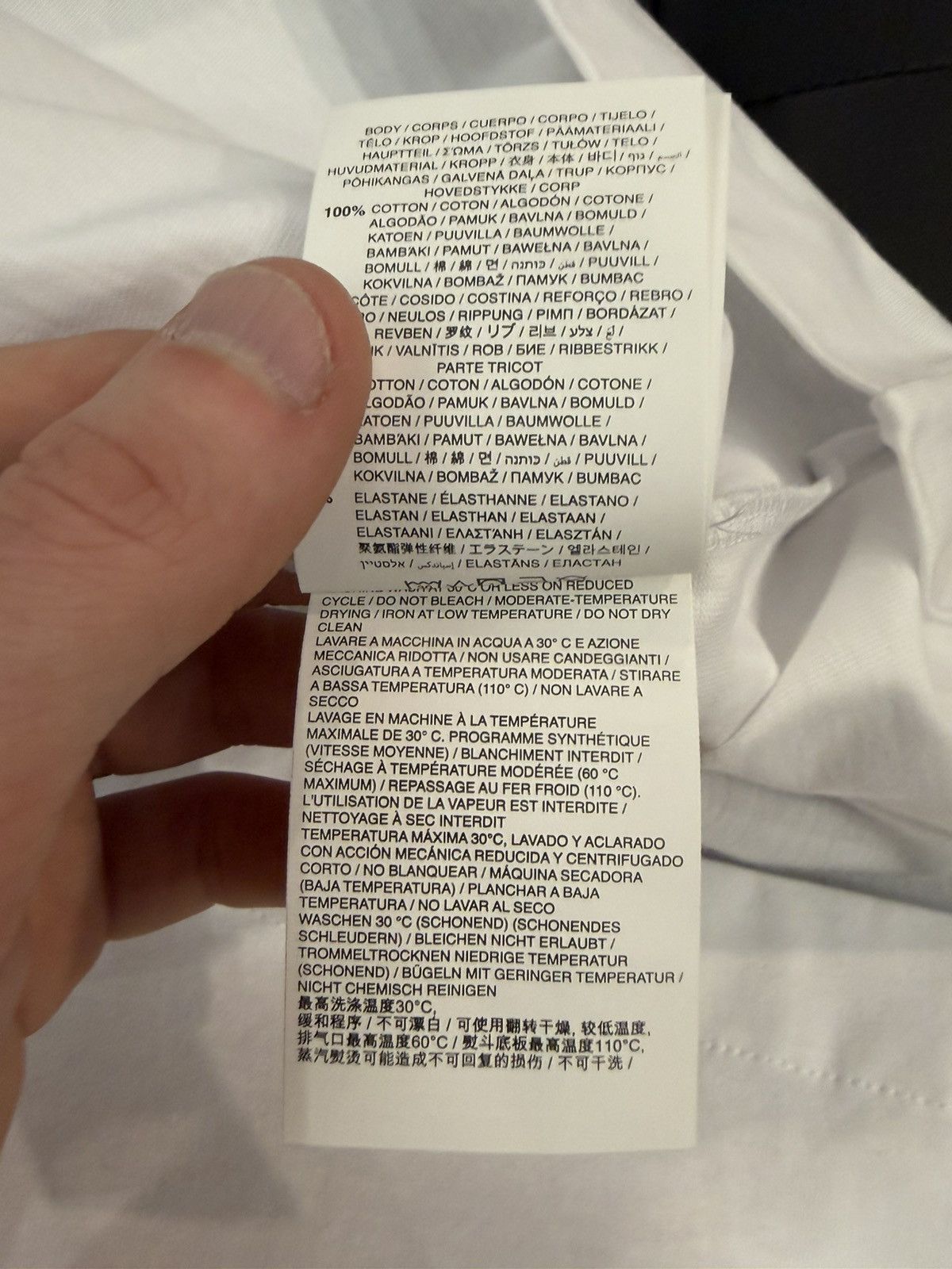 Off-White Size XL - Off-White Spray Arrow T-Shirt White Size US XL / EU 56 / 4 - 13 Thumbnail
