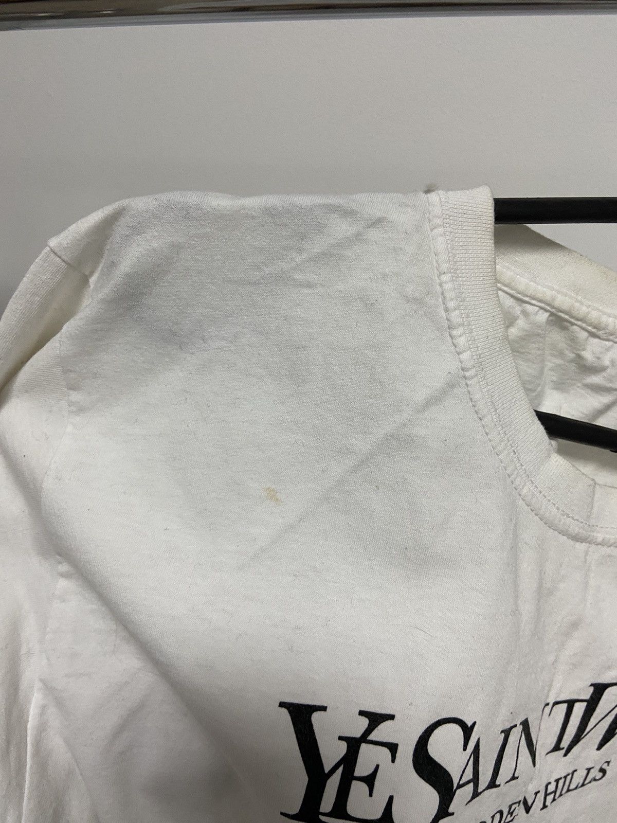 Kanye West YeSaintWest Kanye West Vintage T Shirt Big Logo USA Size US M / EU 48-50 / 2 - 7 Thumbnail
