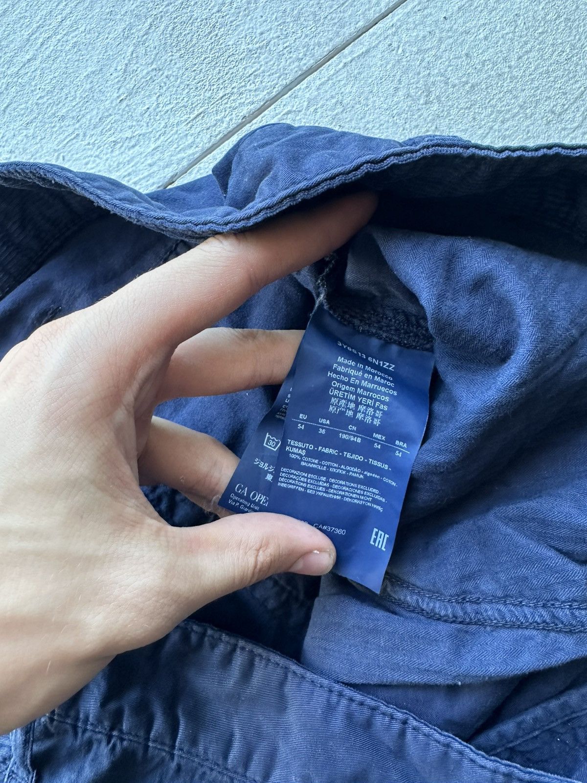 Armani VNTG 🚨 Y2K ARMANI JEANS shorts Streetwear blue LUXURY MEN Size US 36 / EU 52 - 10 Thumbnail