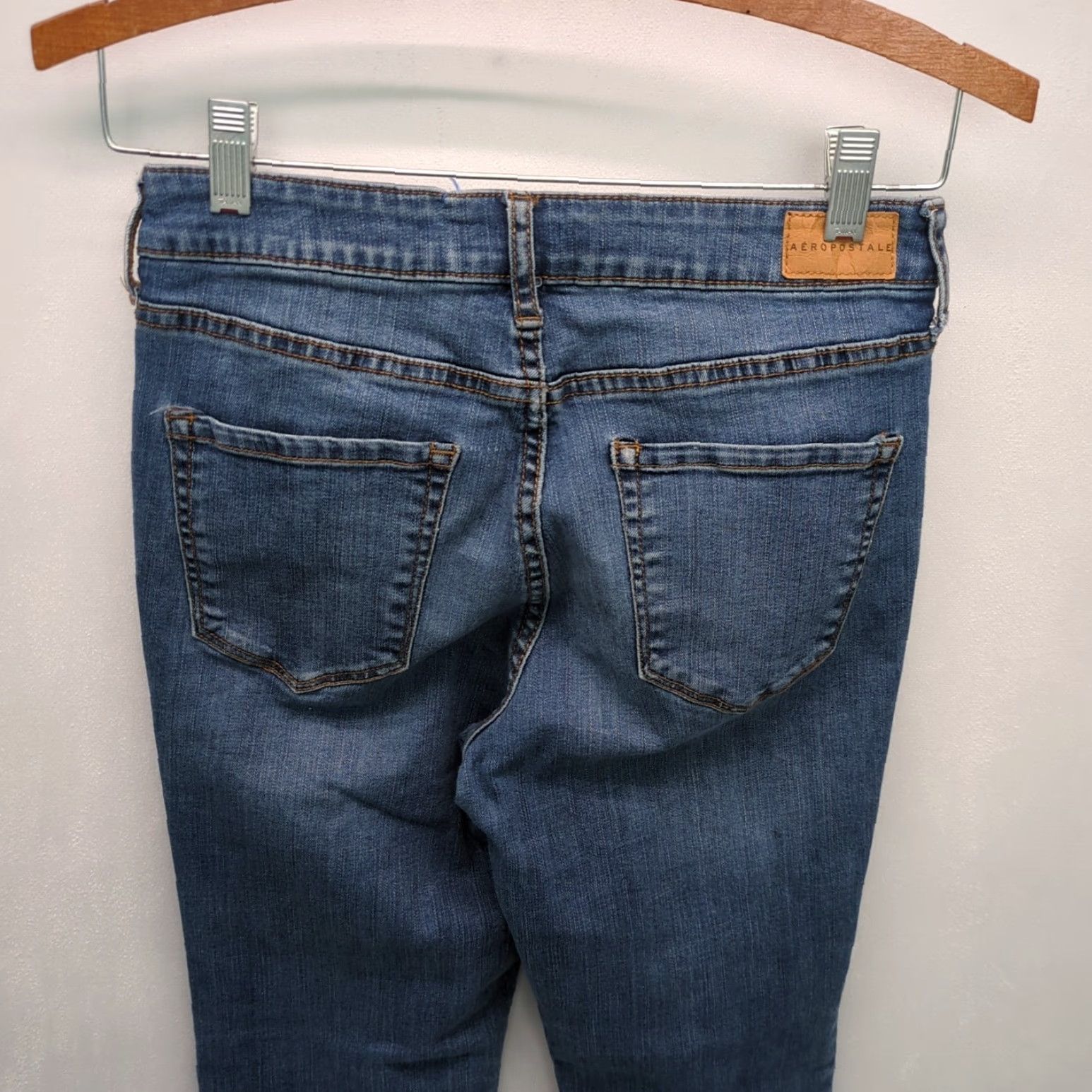 Vintage Aéropostale Jeans Skinny Floral Embroidered Frayed Leg Denim Blue Women's Size 6 Size 28" / US 6 / IT 42 - 5 Thumbnail