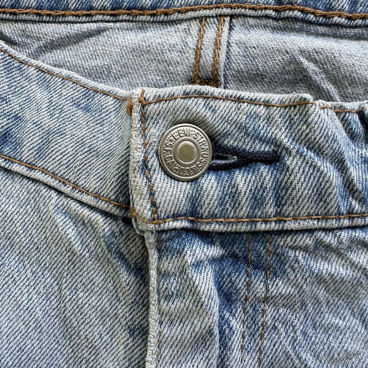 Levi's Vintage Levi’s 569 Lightwash Denim Jean Sick Pant W36 Size US 34 / EU 50 - 6 Thumbnail