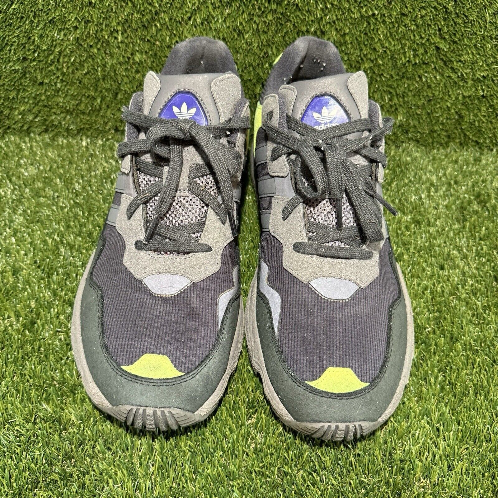 Adidas Size 11.5 - adidas Yung-96 Carbon Size US 11.5 / EU 44-45 - 2 Thumbnail