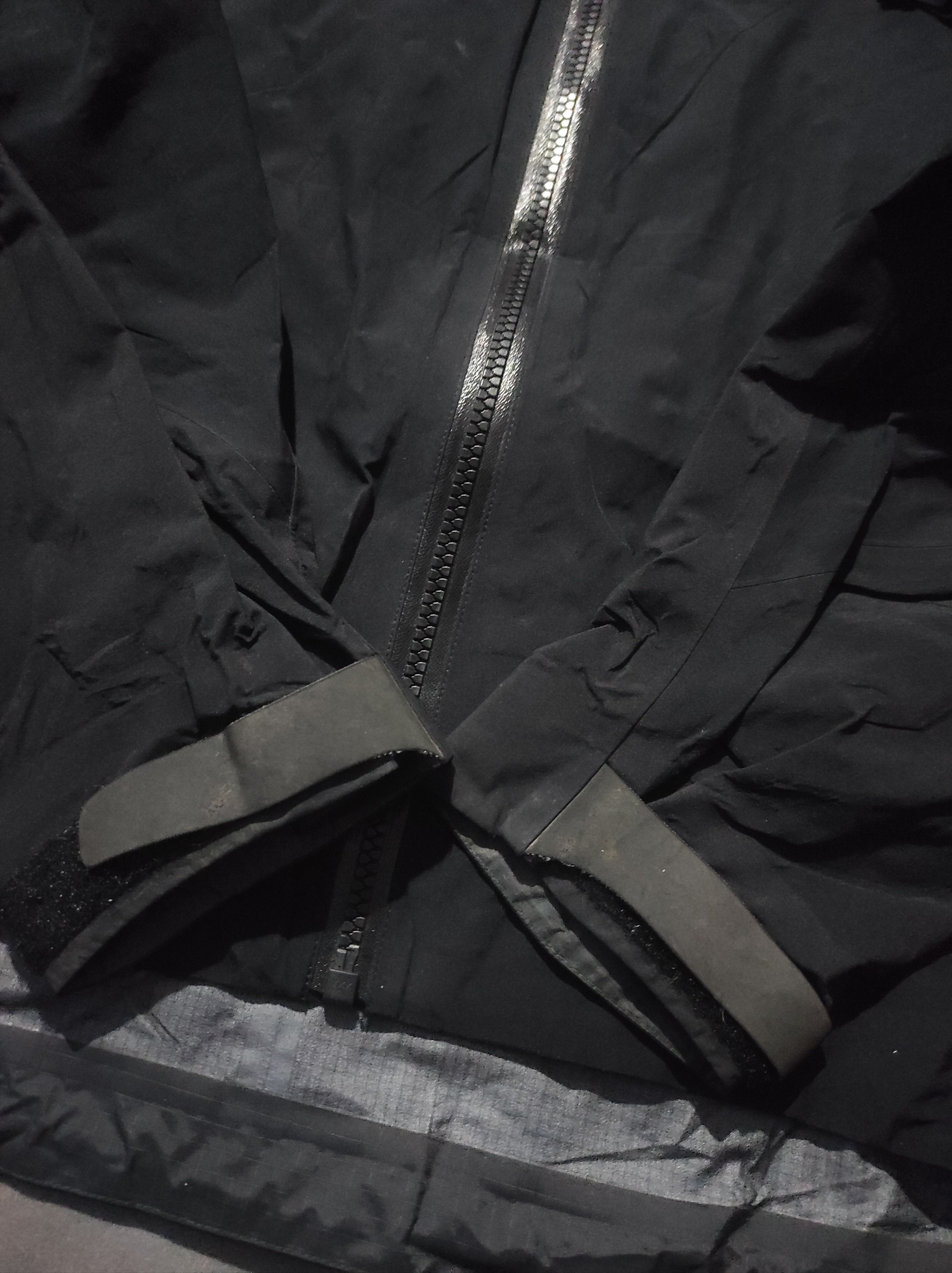 Arc'teryx arcteryx beta ar jacket women's 05/17 gore-tex pro Size L / US 10 / IT 46 - 14 Thumbnail