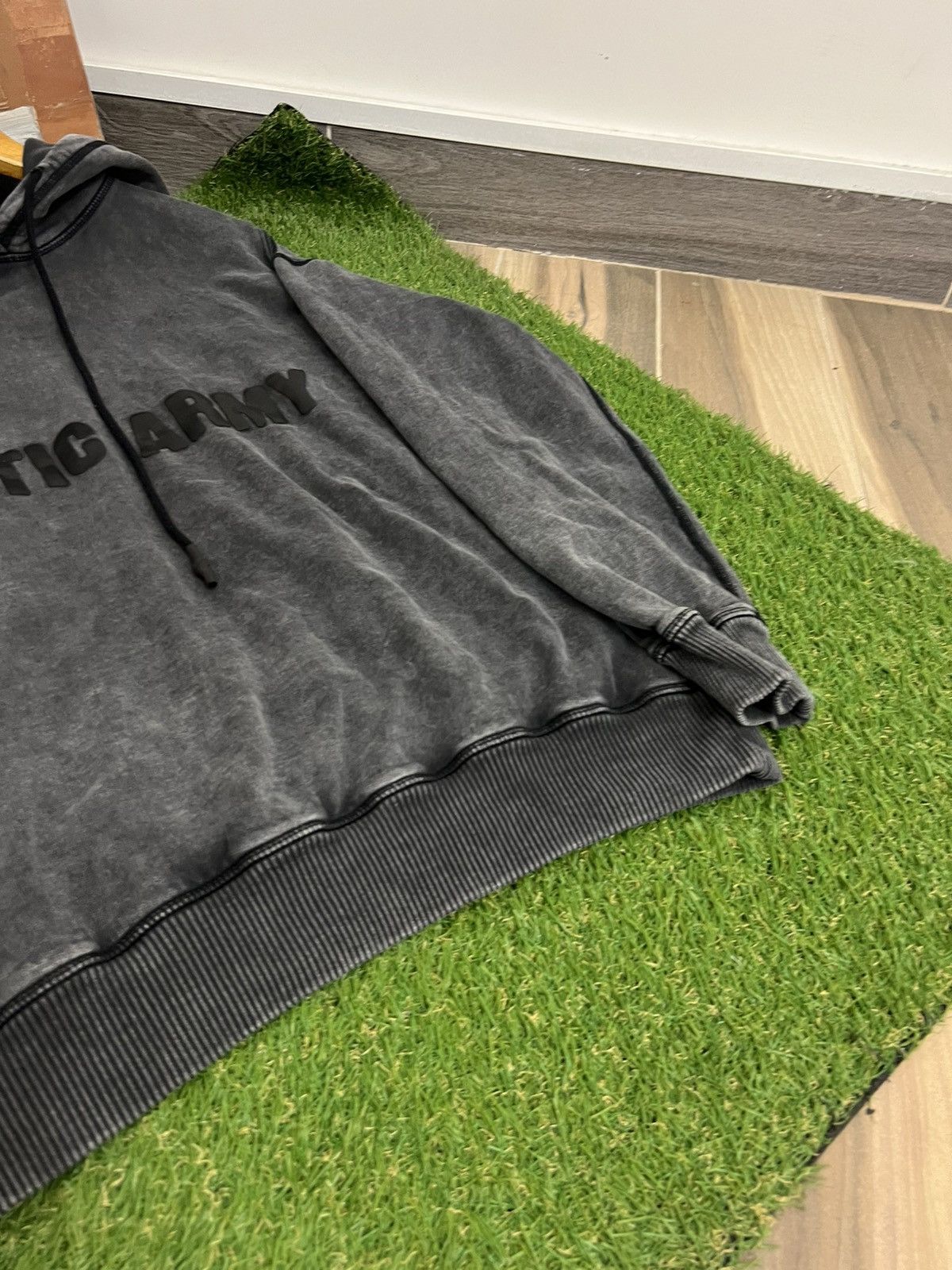 Japanese Brand Arctic Army Faded Big Logo Hoodie Made In Portugal Size US S / EU 44-46 / 1 - 5 Thumbnail