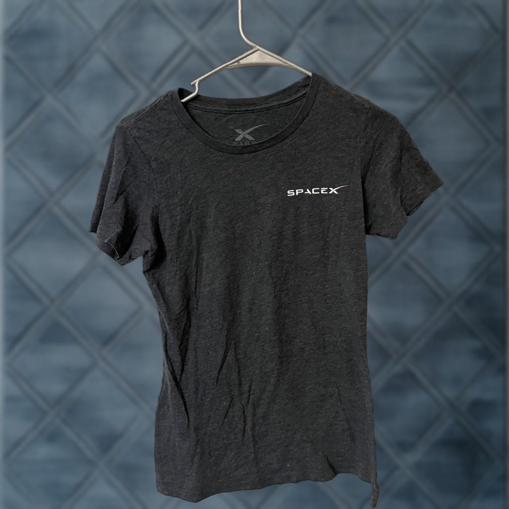 Vintage SpaceX Women's T Shirt Gray Medium Size M Shirt Space SpaceX Womens T Shirt Gray Medium Size M / US 6-8 / IT 42-44 - 1 Thumbnail