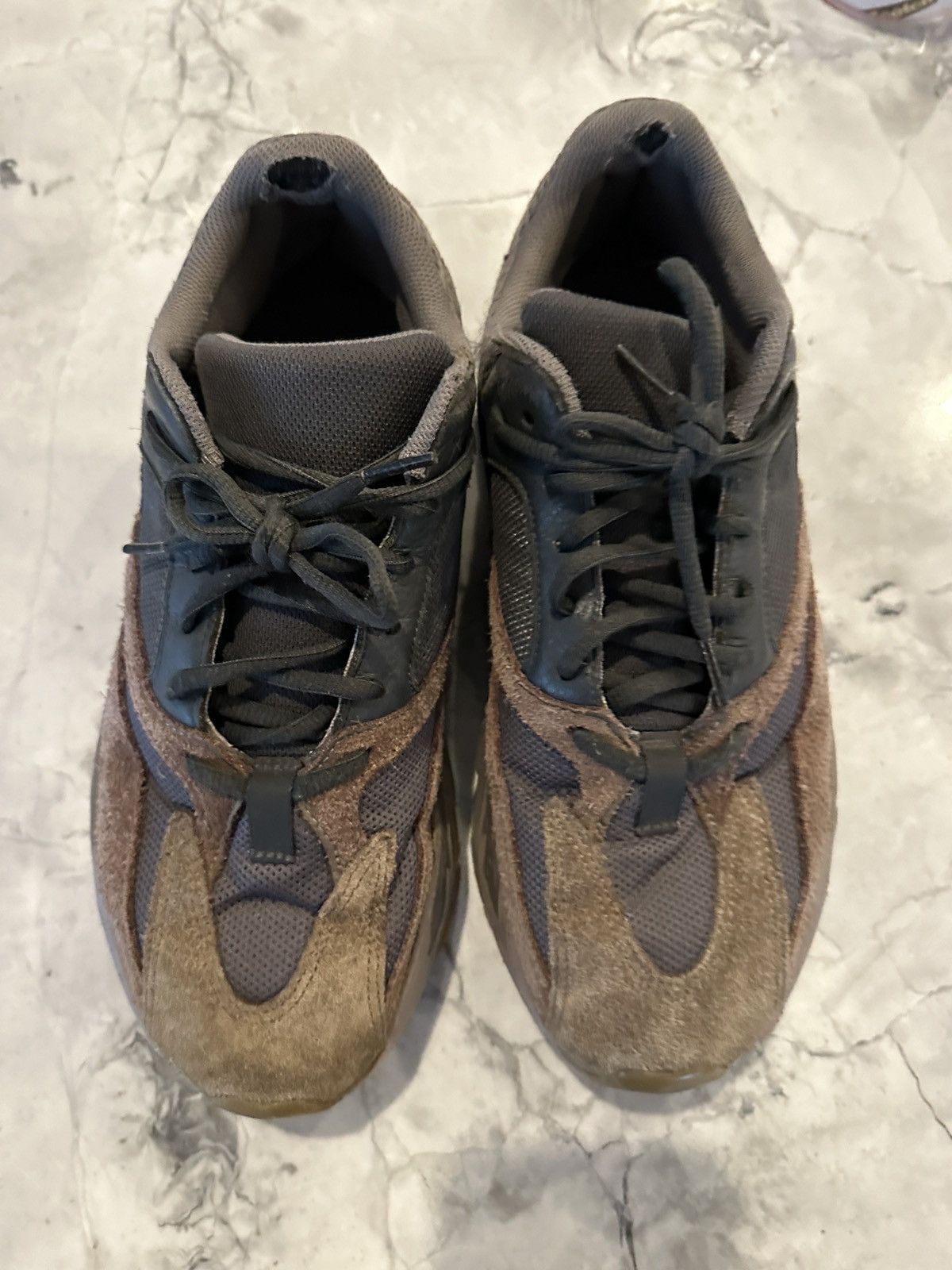 Adidas Yeezy 700 Mauve Size US 10.5 / EU 43-44 - 2 Thumbnail