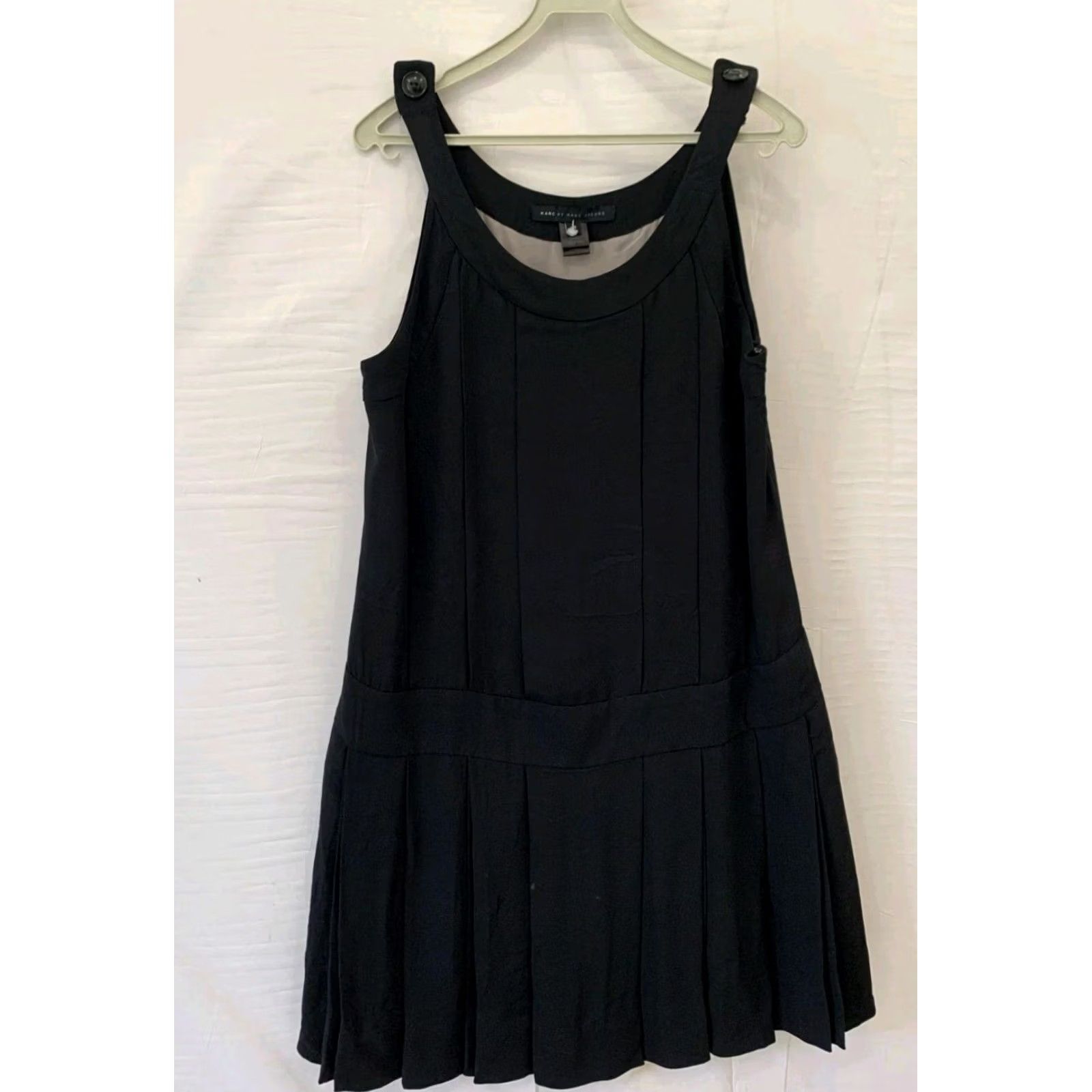 Marc by Marc Jacobs Marc by Marc Jacobs Black Silk Pleated Drop Waist Mini Dress L Adult Size L / US 10 / IT 46 - 2 Thumbnail