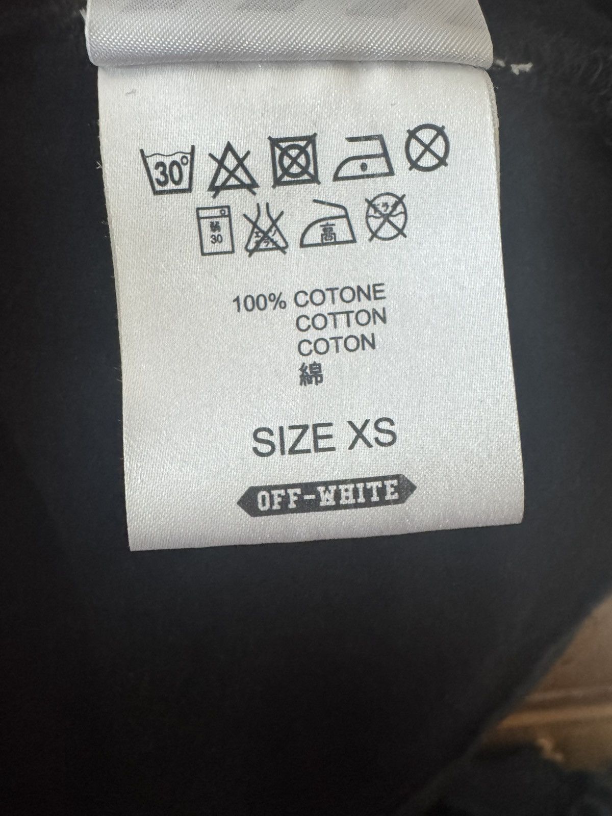 Off-White Off- White CARAVAGGIO T-SHIRT ALLOVER FISH Size US XS / EU 42 / 0 - 6 Thumbnail
