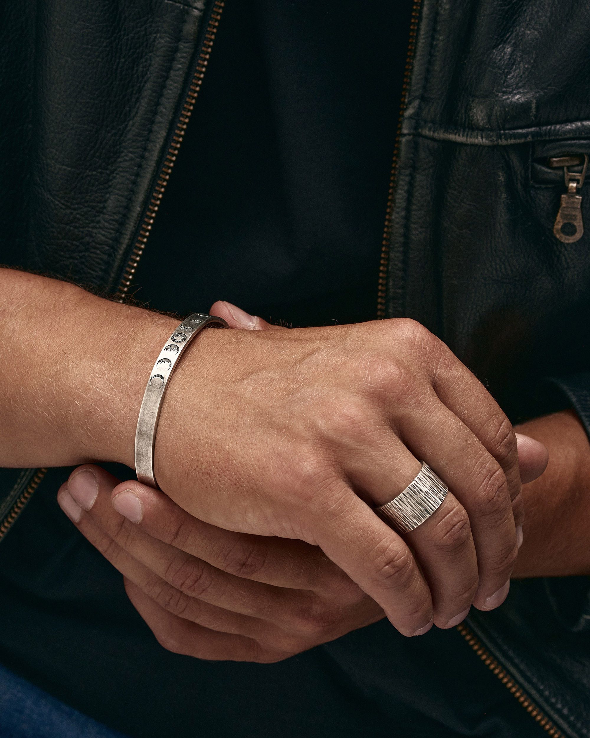 Jewelry × Other Silver bangle MOON PHASE Size ONE SIZE - 2 Thumbnail
