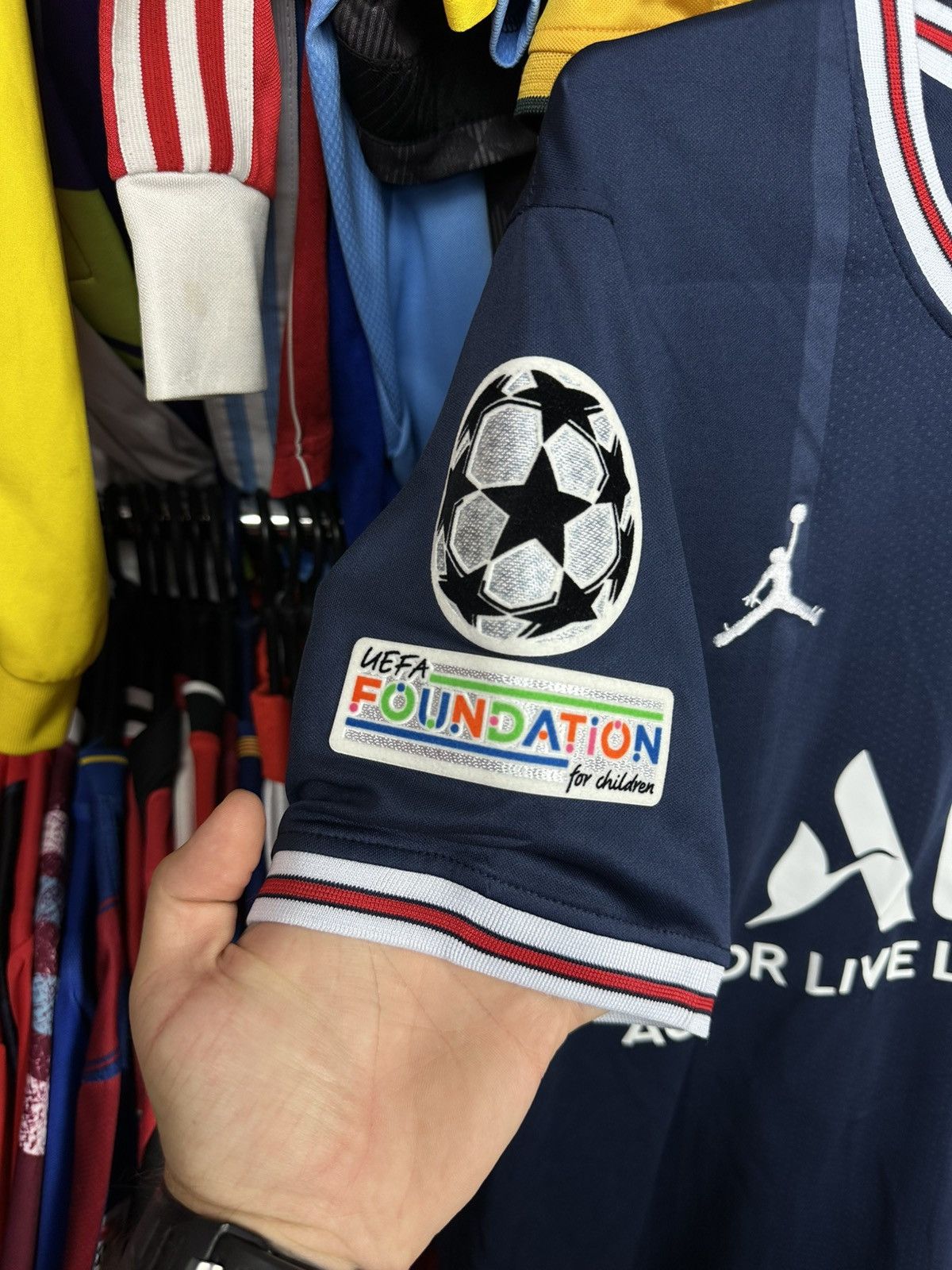 Other Paris Saint Germain PSG Football Jersey HAYCH #15 Replica Size US M / EU 48-50 / 2 - 3 Thumbnail