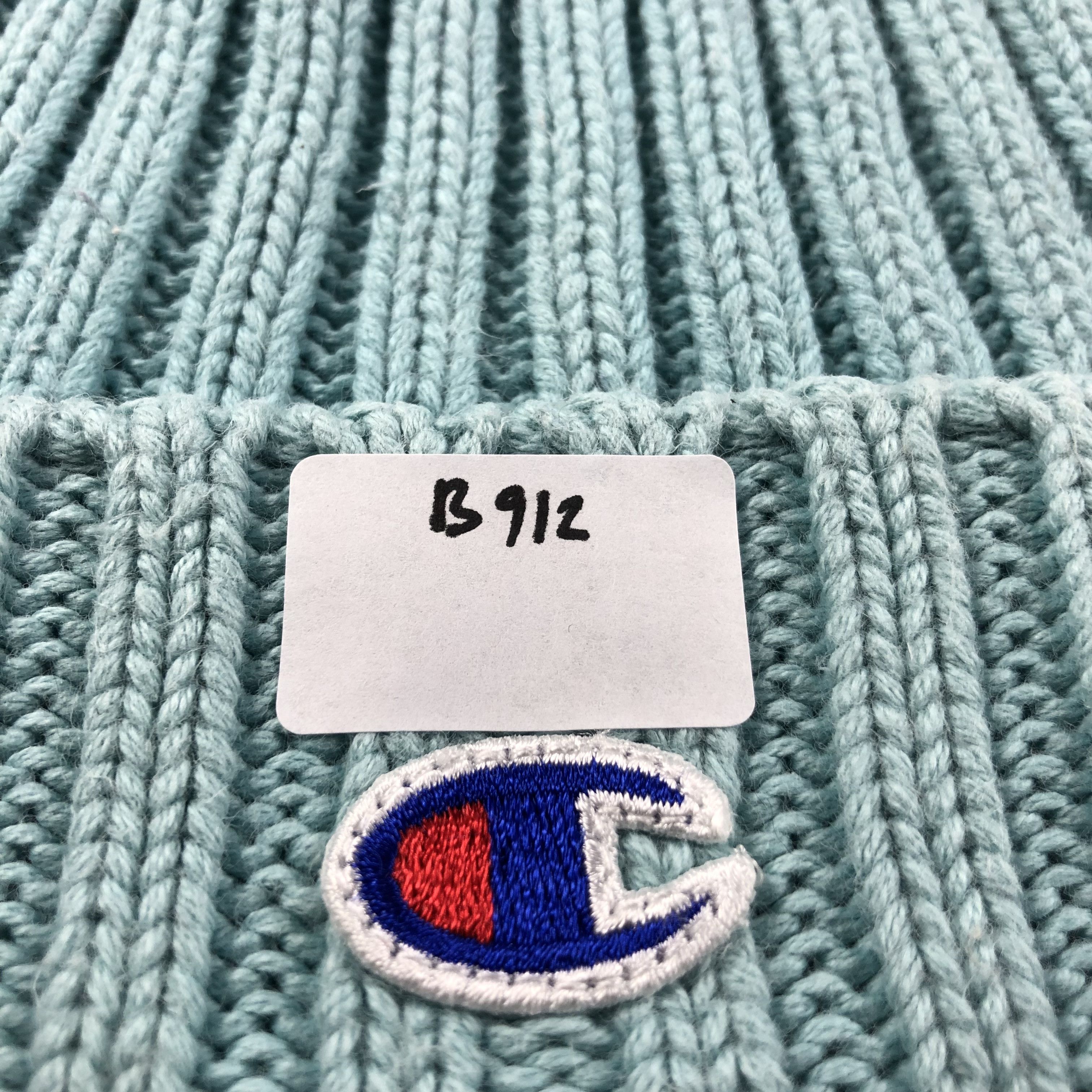 Champion Champion Pleated Cotton Beanie Snowcap Snow Hat B912 Size ONE SIZE - 9 Thumbnail