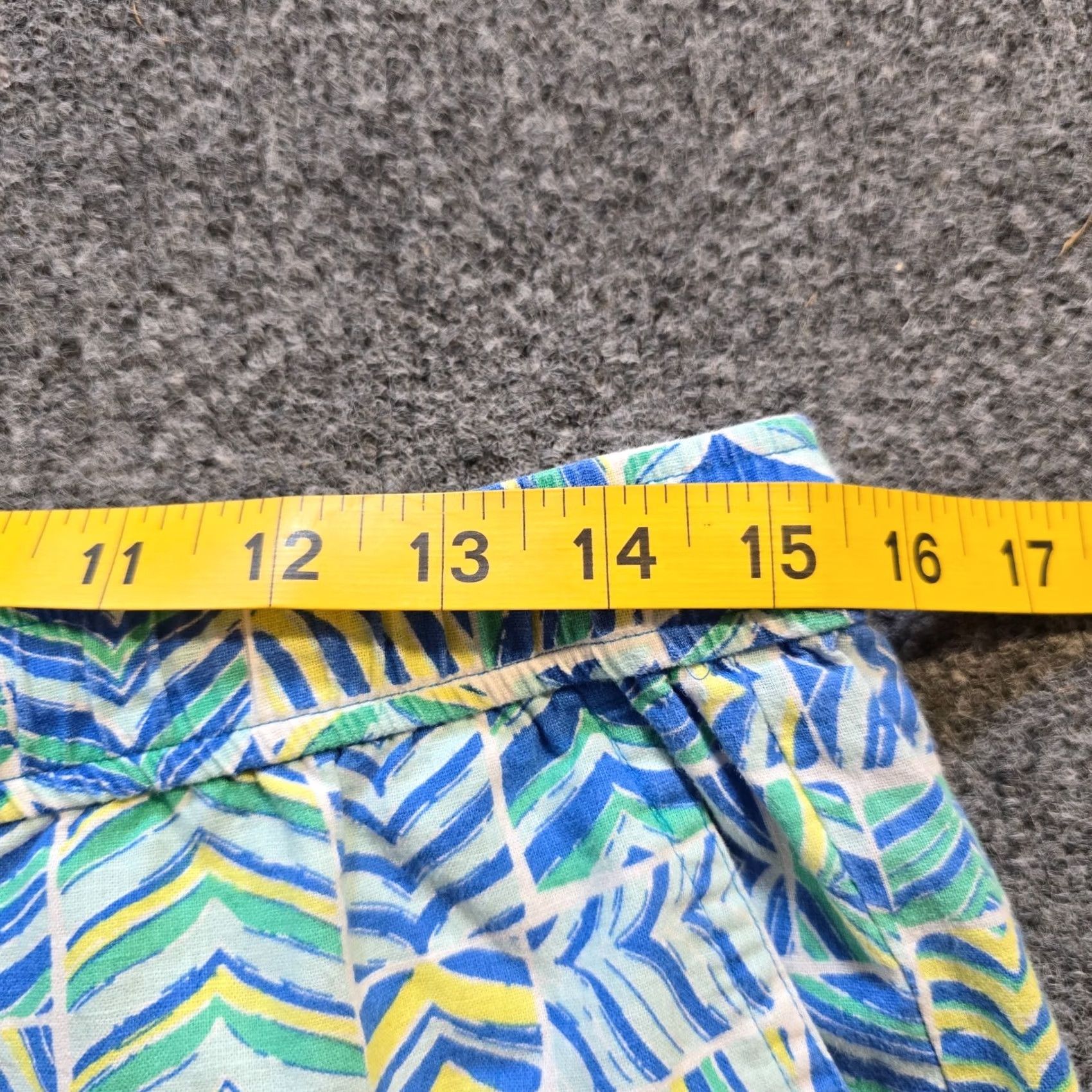 Vineyard Vines Vineyard Vines Shorts Womens Size Small Blue Linen Blend 3 Inch Pull On Beachy Casual Geometric Pattern Shirt Womens Size 28" / US 6 / IT 42 - 4 Thumbnail