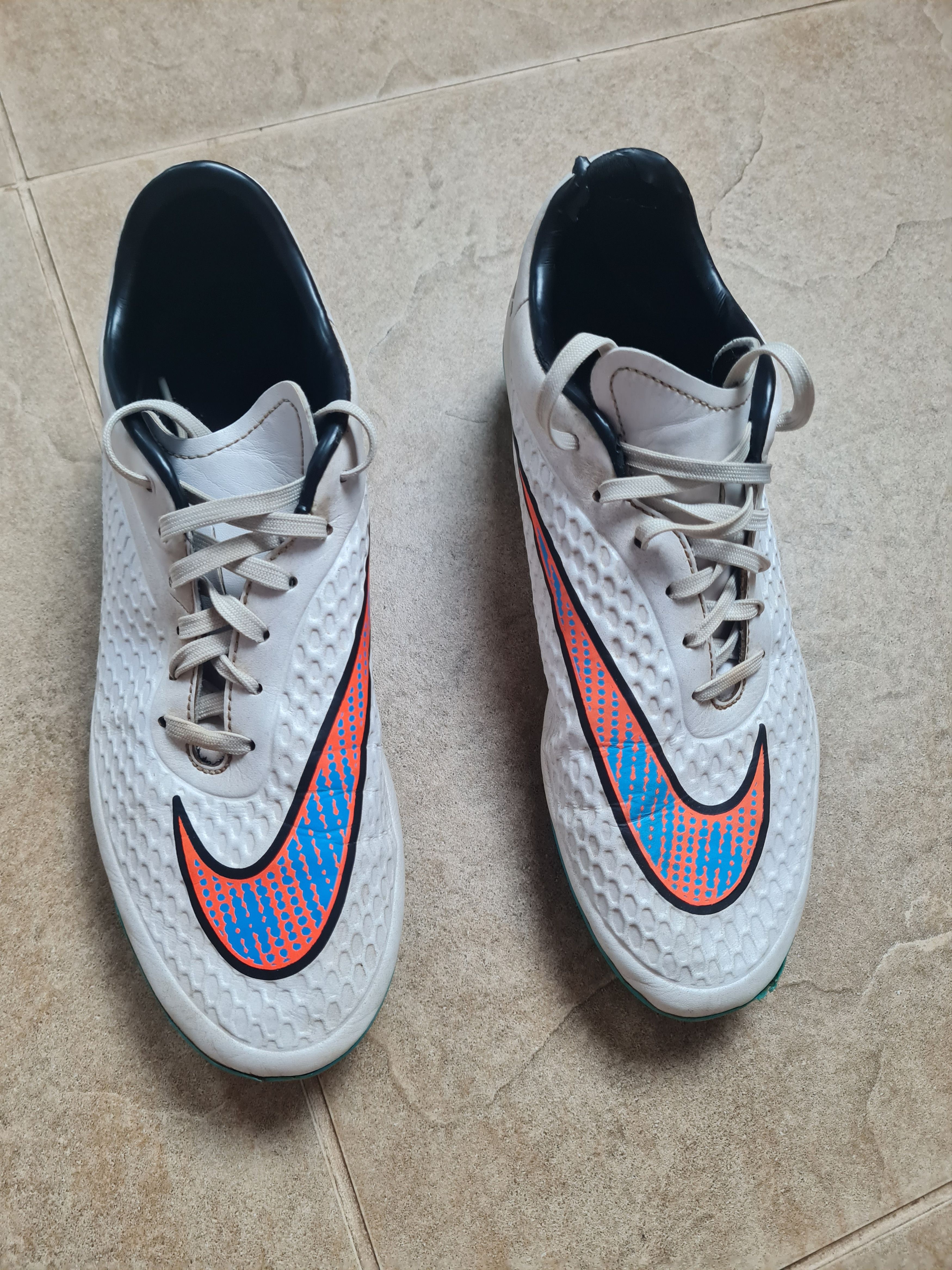 Nike Soccer cleats football boots 2014 Nike Hypervenom Phelon FG Size US 7 / EU 40 - 4 Thumbnail