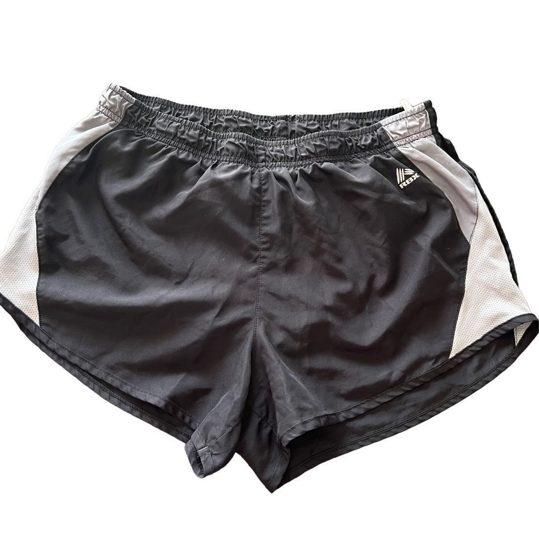 Reebok Reebok Dri-Play athletic junior shorts size M Size 28" / US 6 / IT 42 - 1 Thumbnail