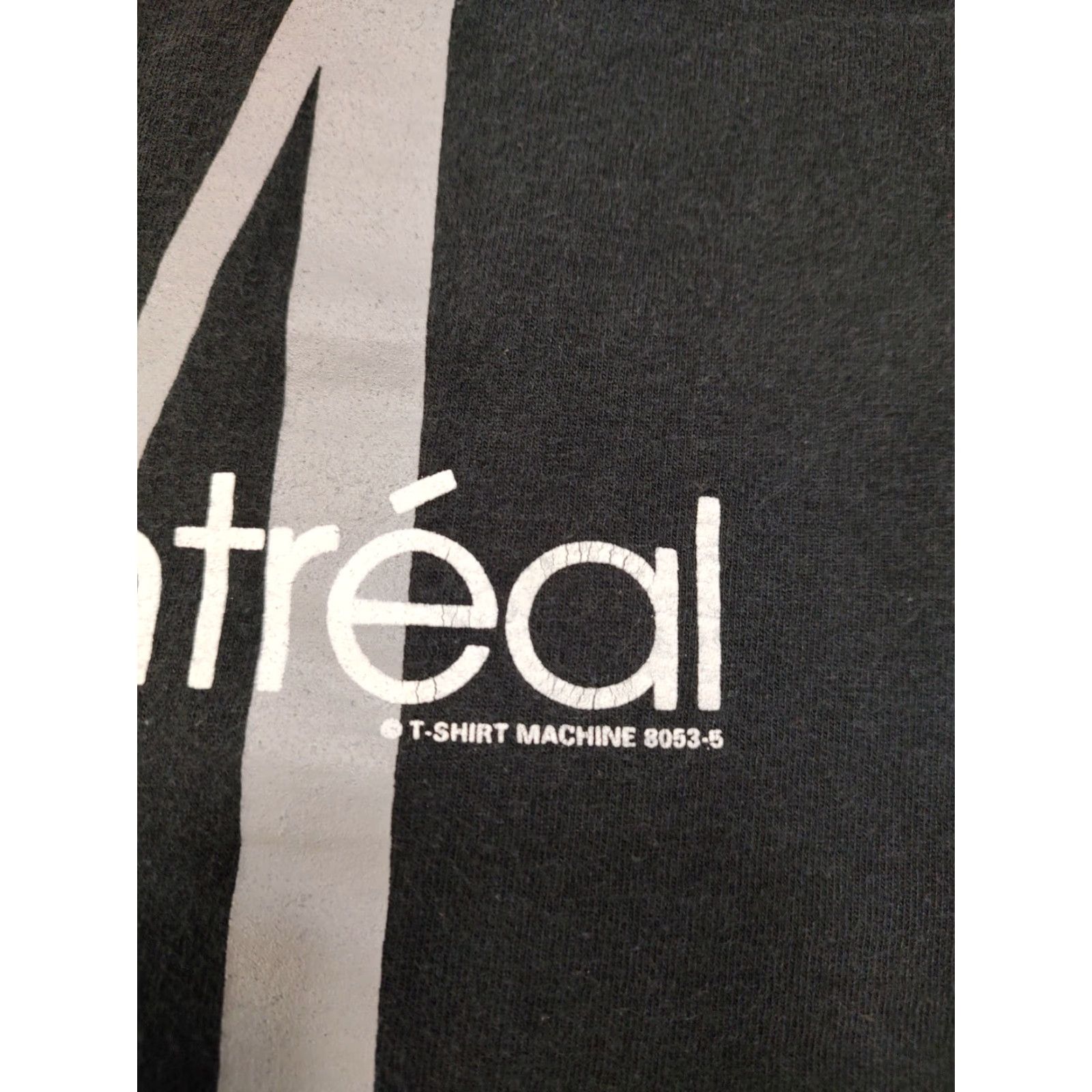 Fruit Of The Loom VINTAGE Montreal Canada t-shirt Graphic Adult XL Black Fruit of the Loom 90s City Size US XL / EU 56 / 4 - 5 Thumbnail