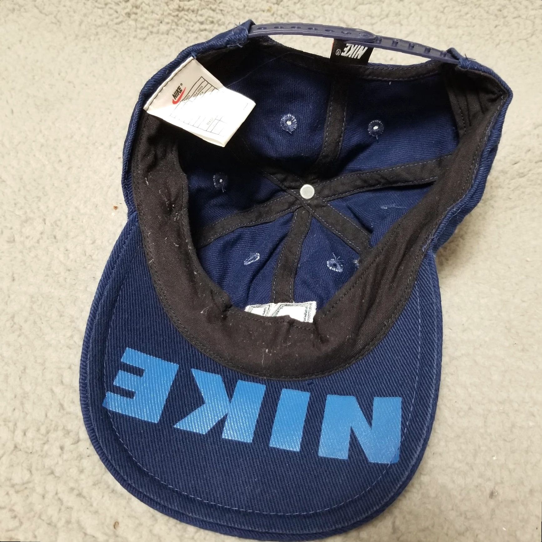 Nike VINTAGE Nike Hat Cap Snap Back Corduroy Navy Blue N Swoosh Mens 90s OSFA Baseball Cap Size ONE SIZE - 3 Thumbnail