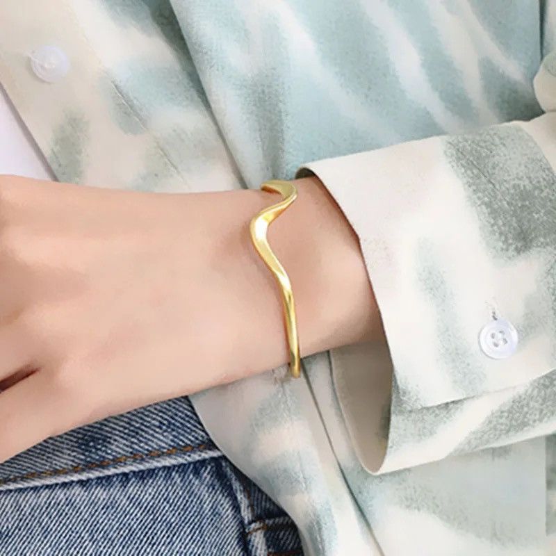 Jewelry × Vintage Irregular Wave Open Cuff Bracelet Size ONE SIZE - 2 Thumbnail