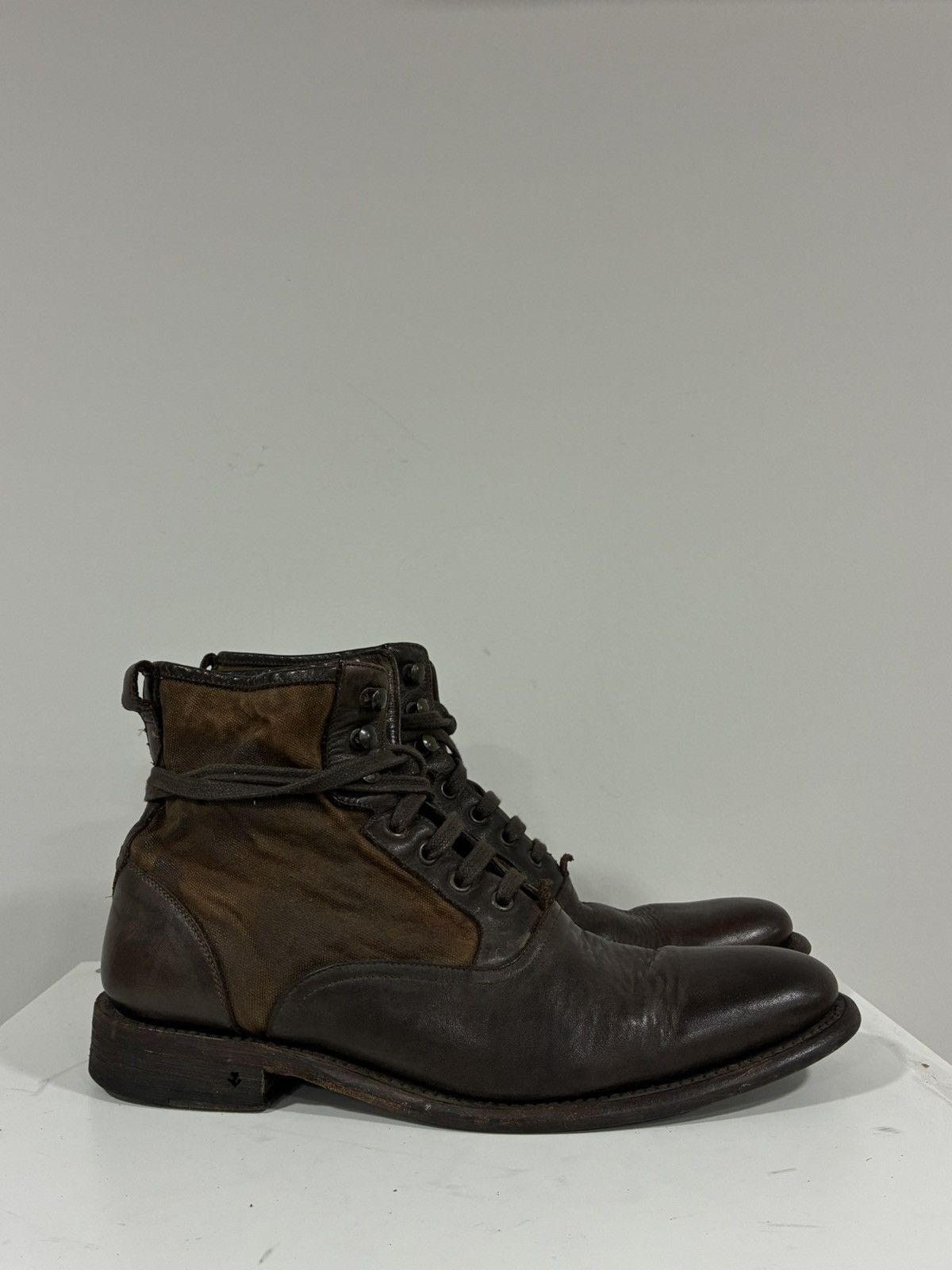 John Varvatos Limited Edition Lace-Up Bowery Spectator Boot 9 EU 42 Size US 9 / EU 42 - 10 Thumbnail