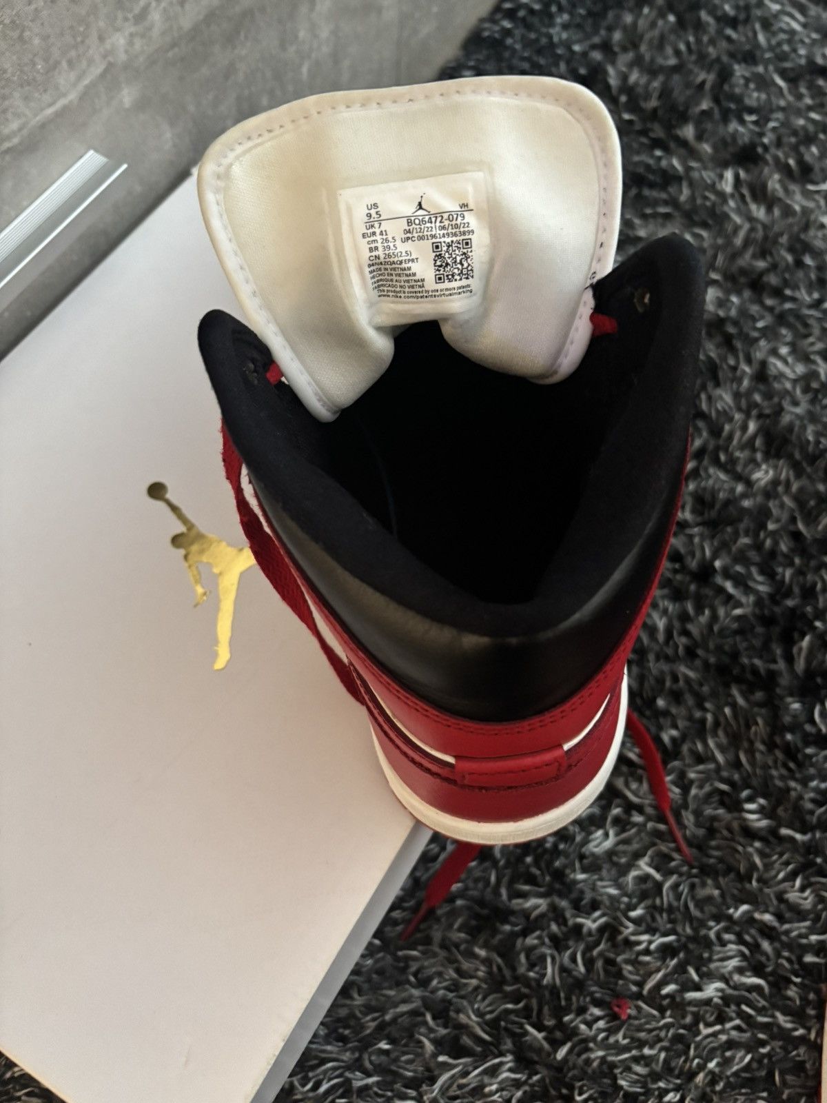 Jordan Brand × Nike Nike jordan mid high Size US 9.5 / IT 39.5 - 8 Thumbnail