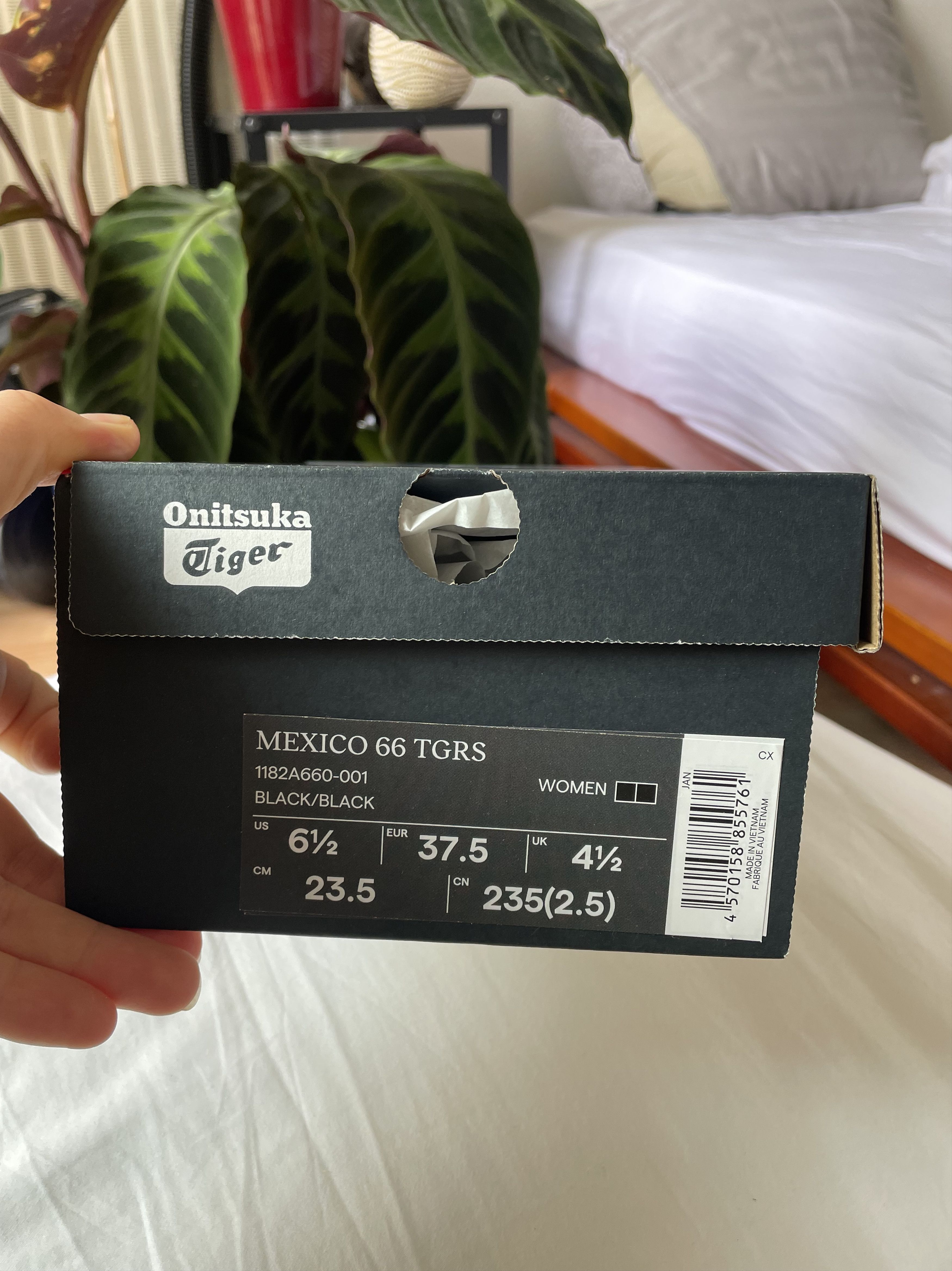 Onitsuka Tiger Mexico 66 TGRS Flats Size US 6.5 / IT 36.5 - 5 Thumbnail