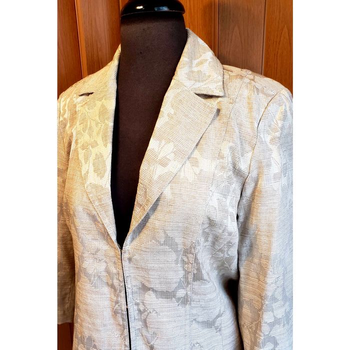 Chicos Chico's cotton blend Sz 1/ Medium beige floral print jacket