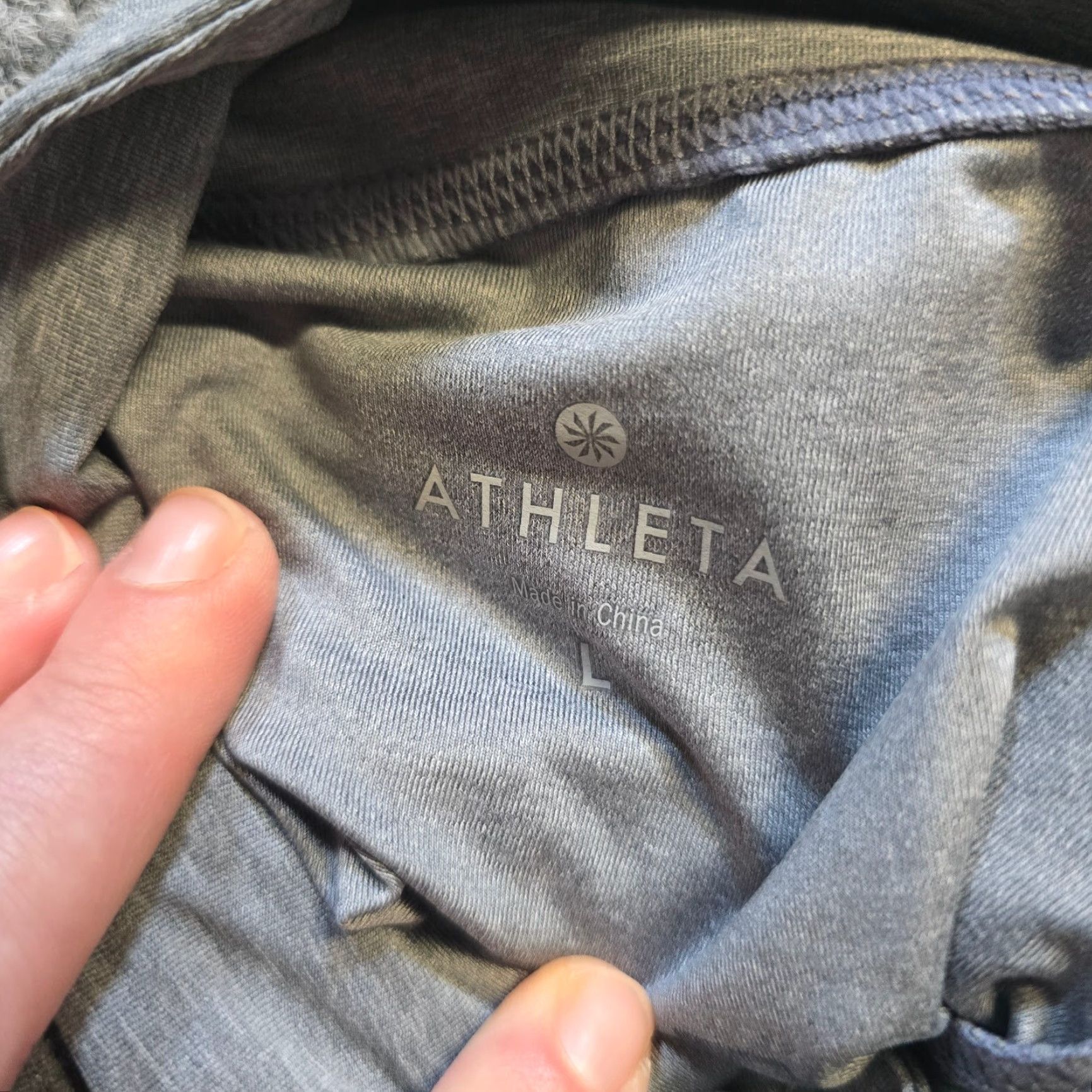 Athleta Athleta Top Women Large Gray 1/4 Zip Long Sleeve Casual Athletic Basic Size L / US 10 / IT 46 - 3 Thumbnail